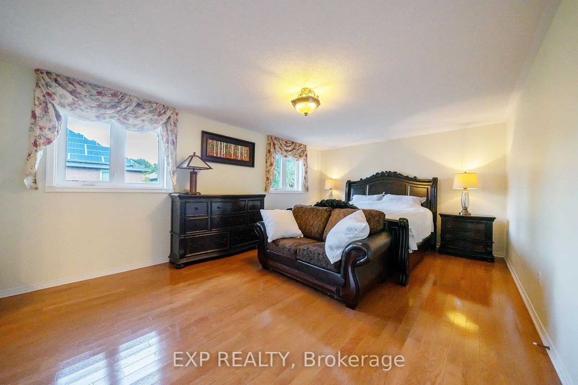 5400 Middleport Crescent