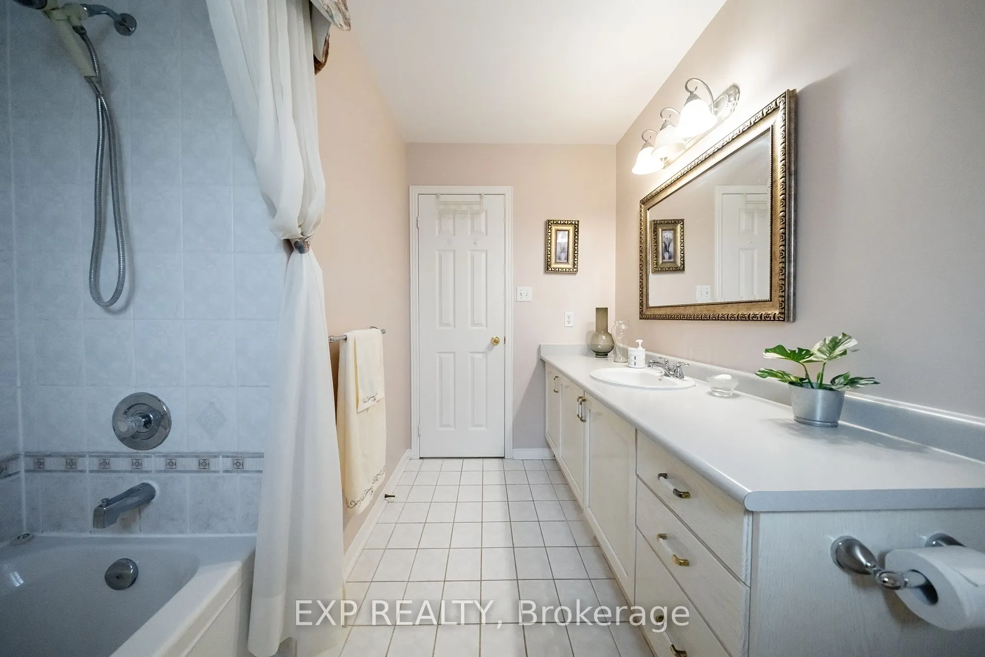 5400 Middleport Crescent