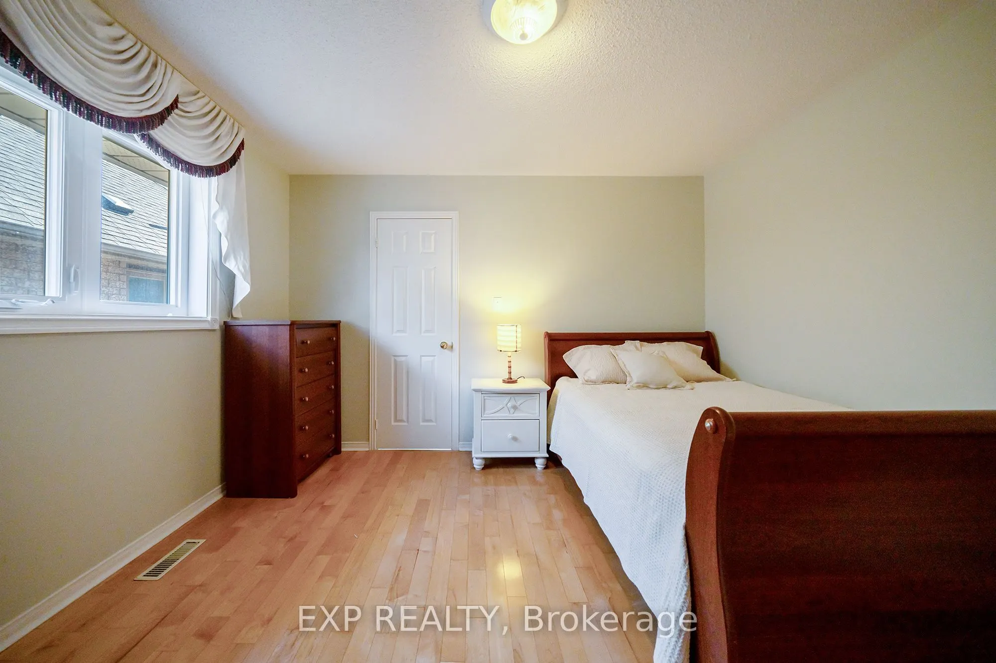 5400 Middleport Crescent