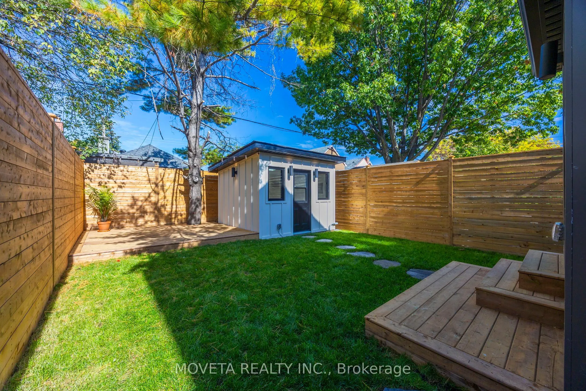 4 Mahoney Avenue