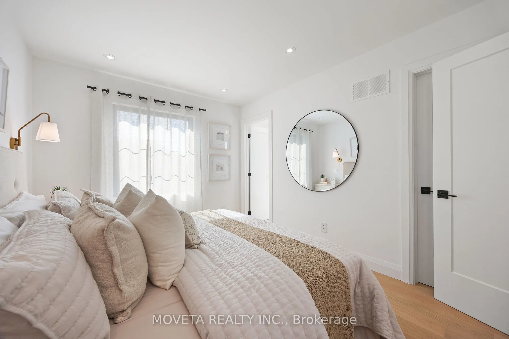 4 Mahoney Avenue