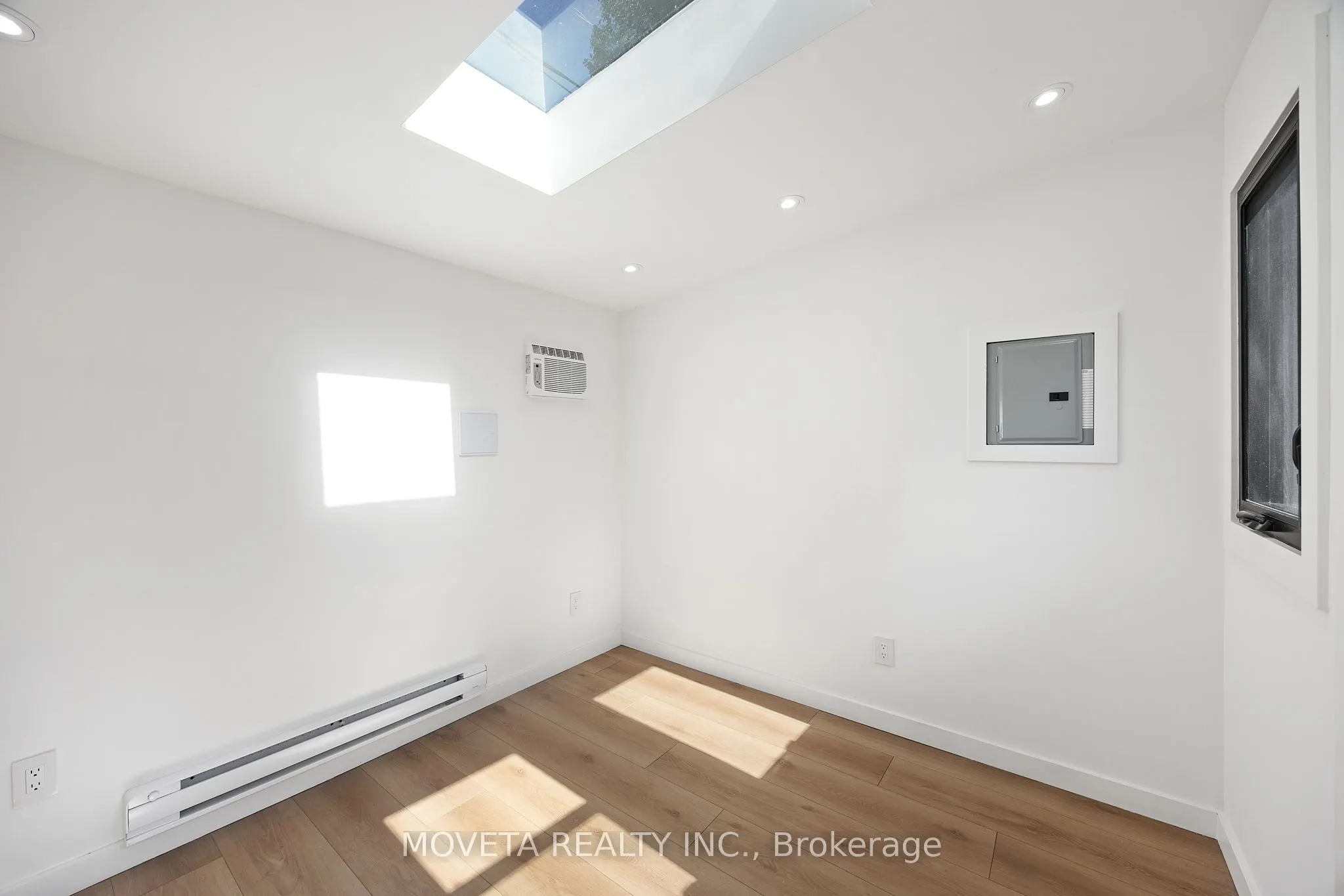 4 Mahoney Avenue