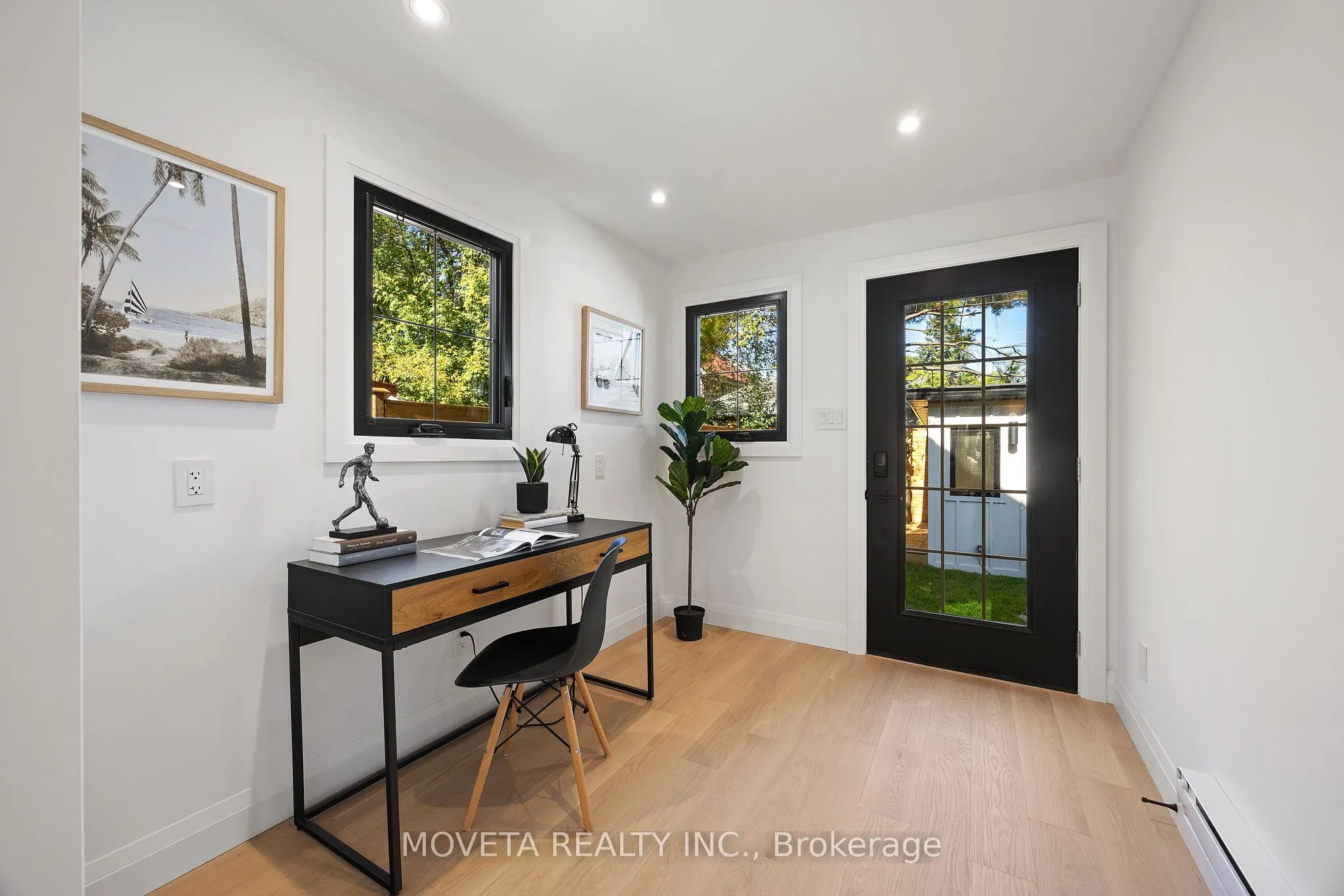 4 Mahoney Avenue