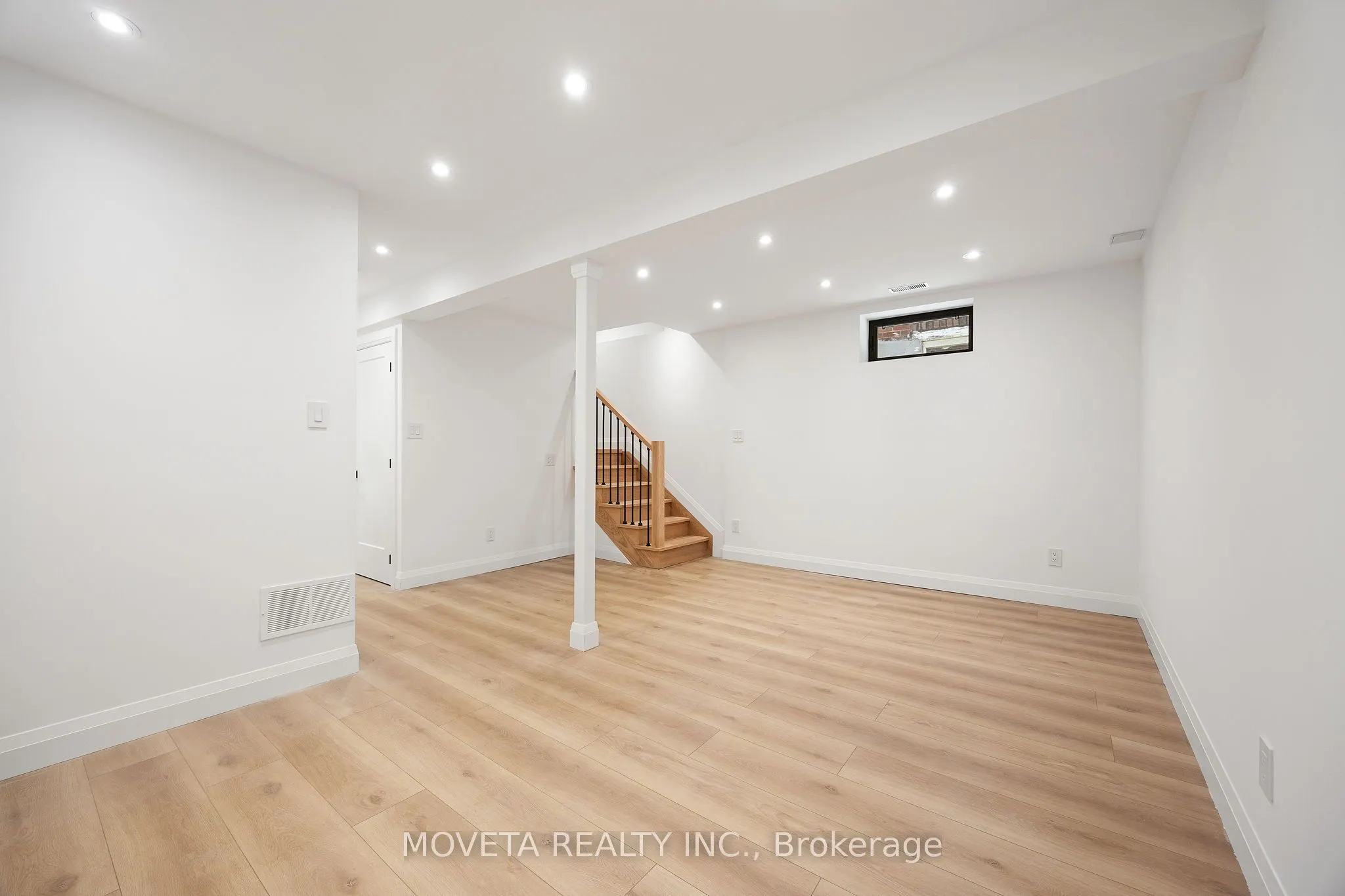 4 Mahoney Avenue