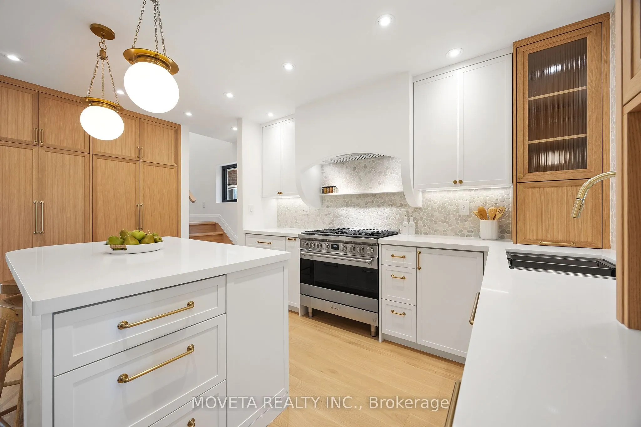 4 Mahoney Avenue