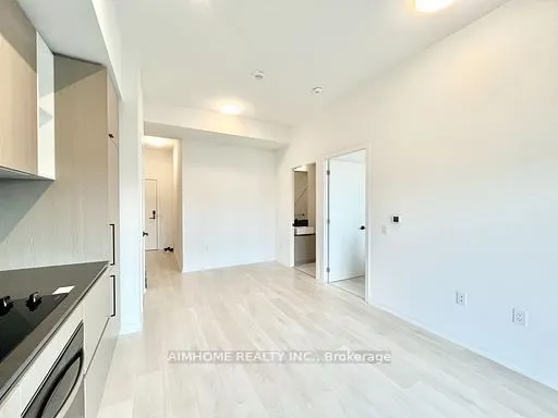 1285 Dupont Street, #506
