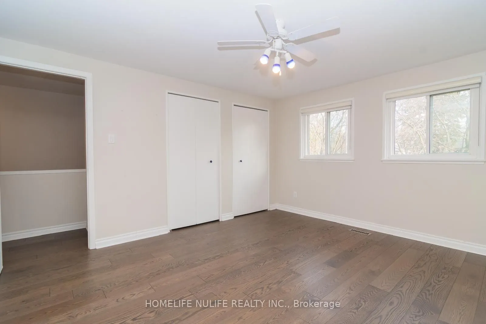 1805 Pattinson Crescent