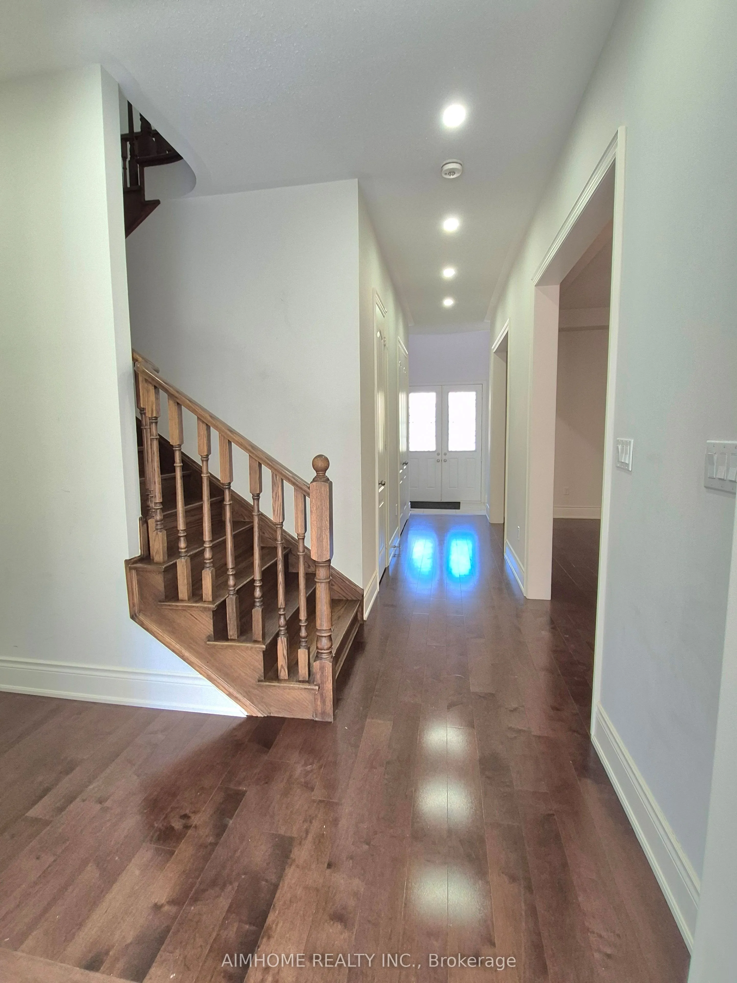 3192 Meadow Marsh Crescent