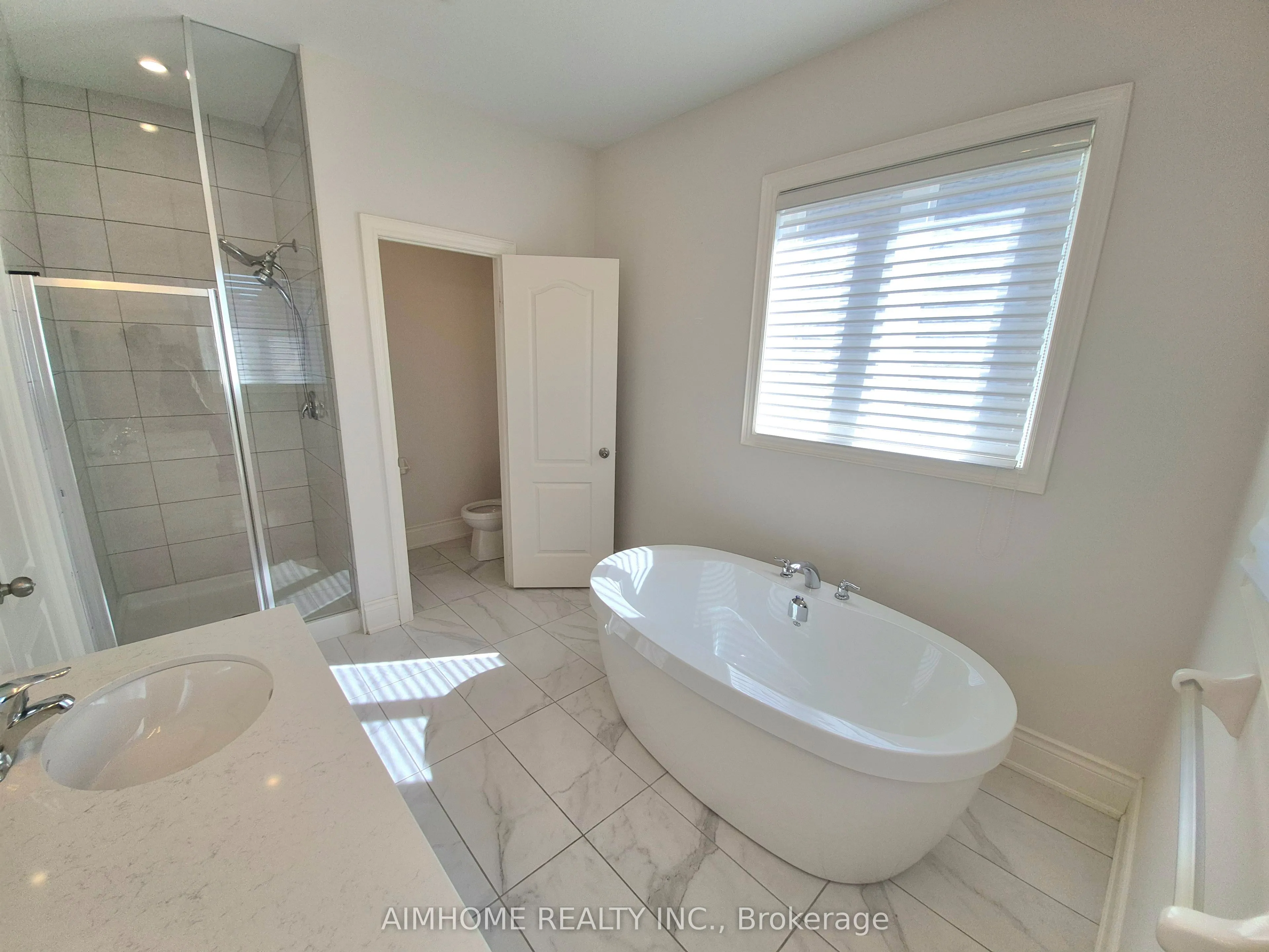3192 Meadow Marsh Crescent