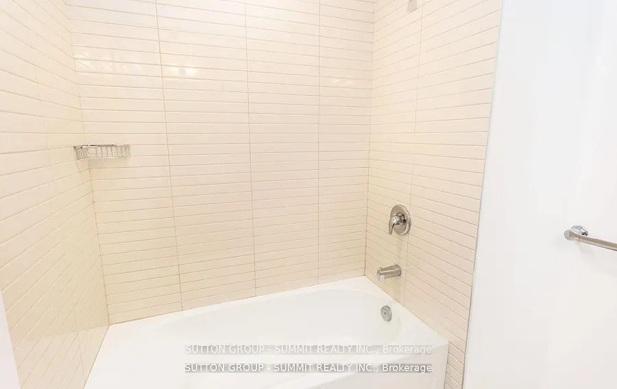 3220 William Coltson Avenue, #906