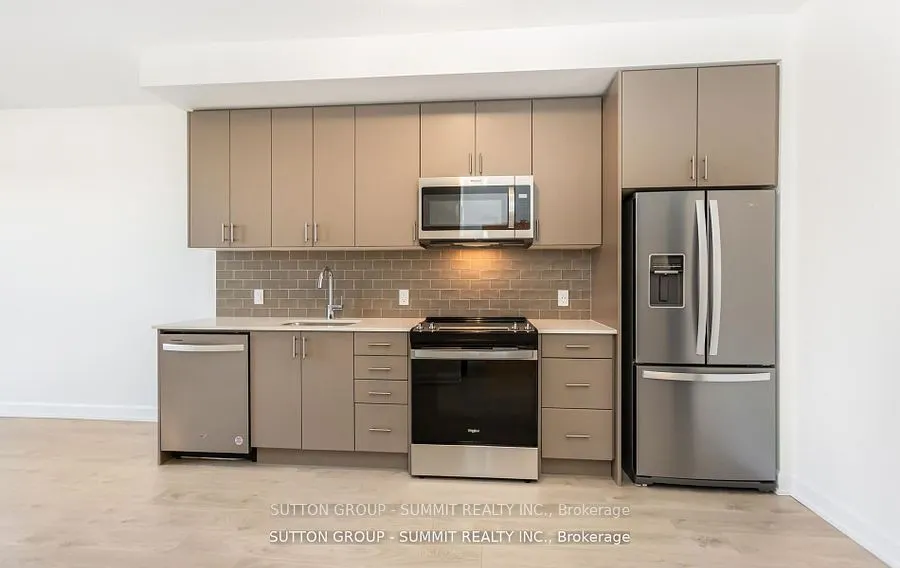 3220 William Coltson Avenue, #906