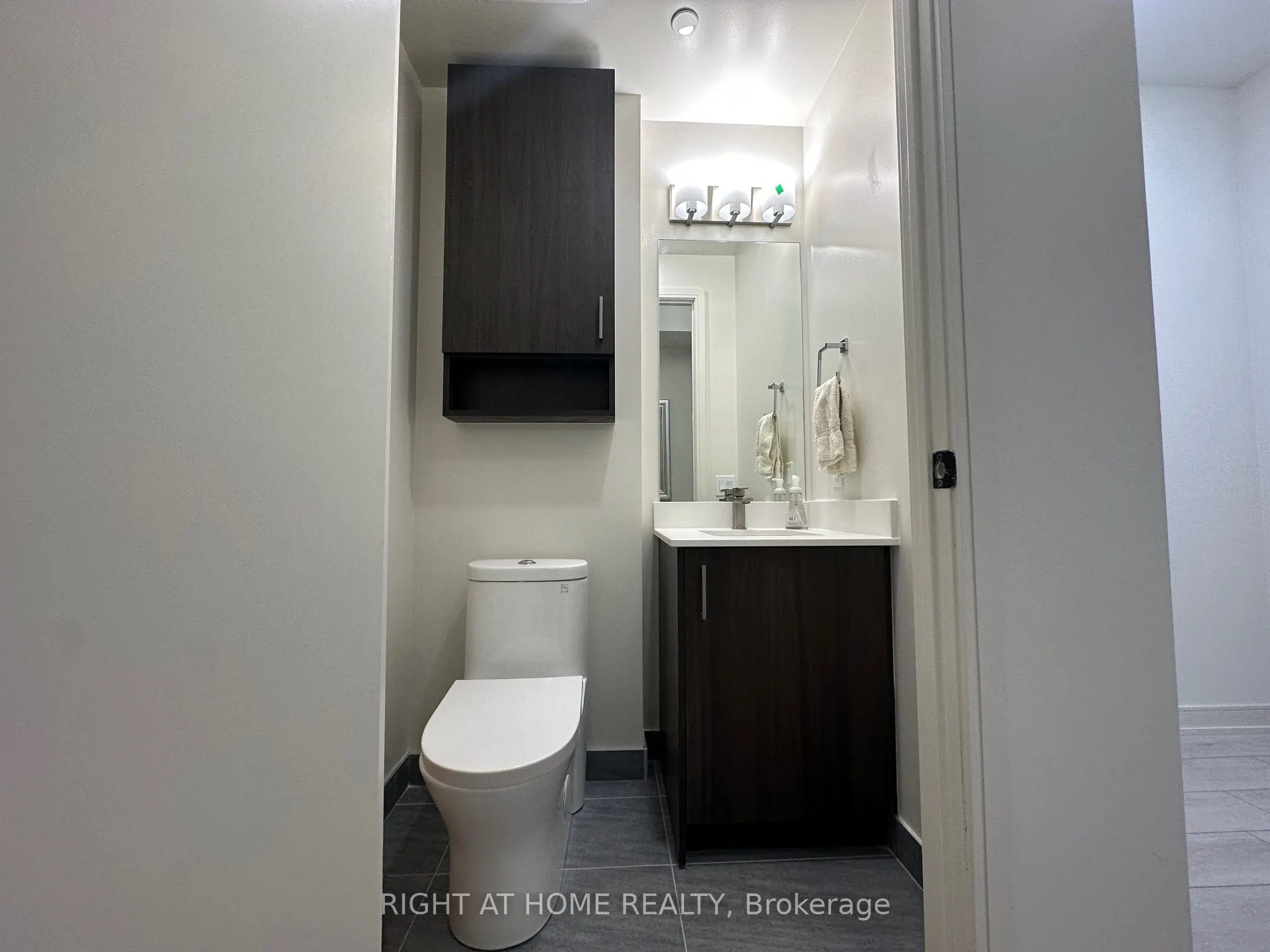8010 Derry Road, #1601