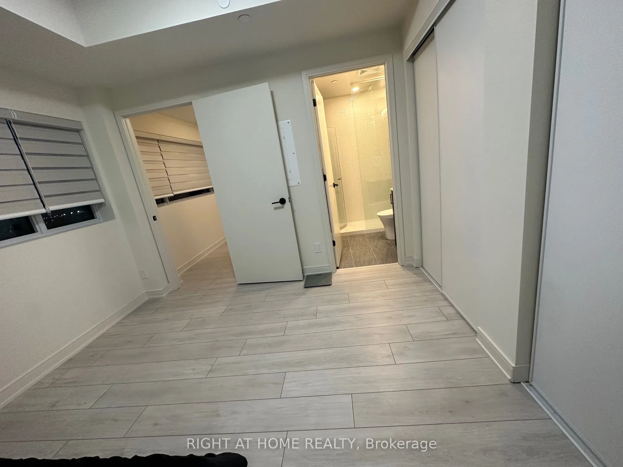 8010 Derry Road, #1601