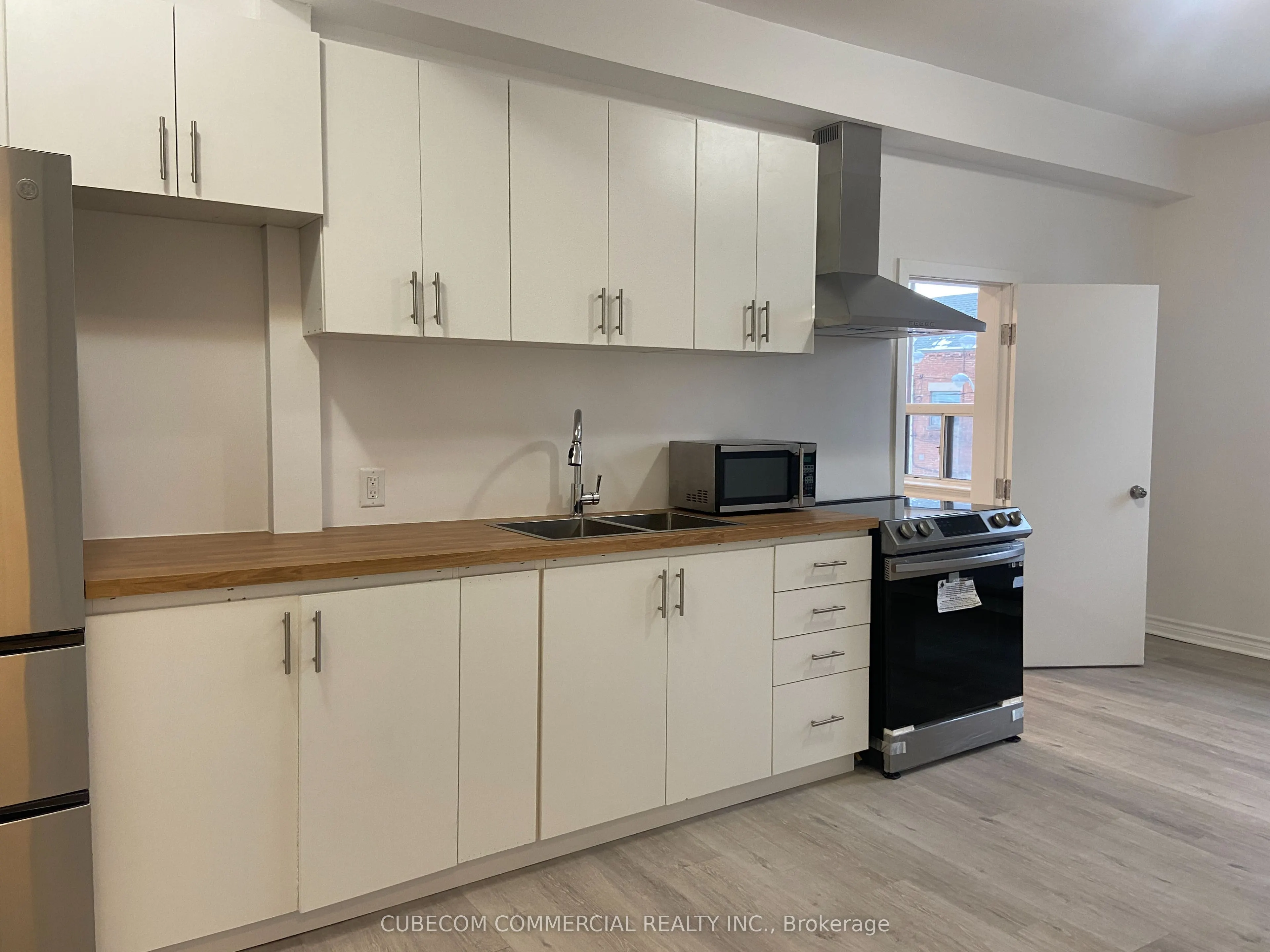 1016 Weston Road, #203