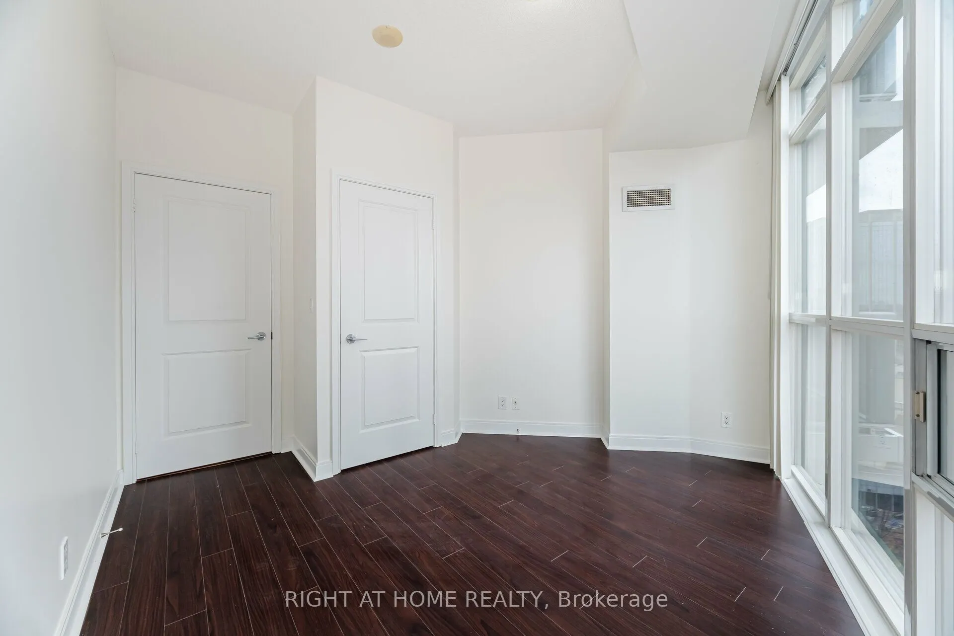 70 Absolute Avenue, #1002