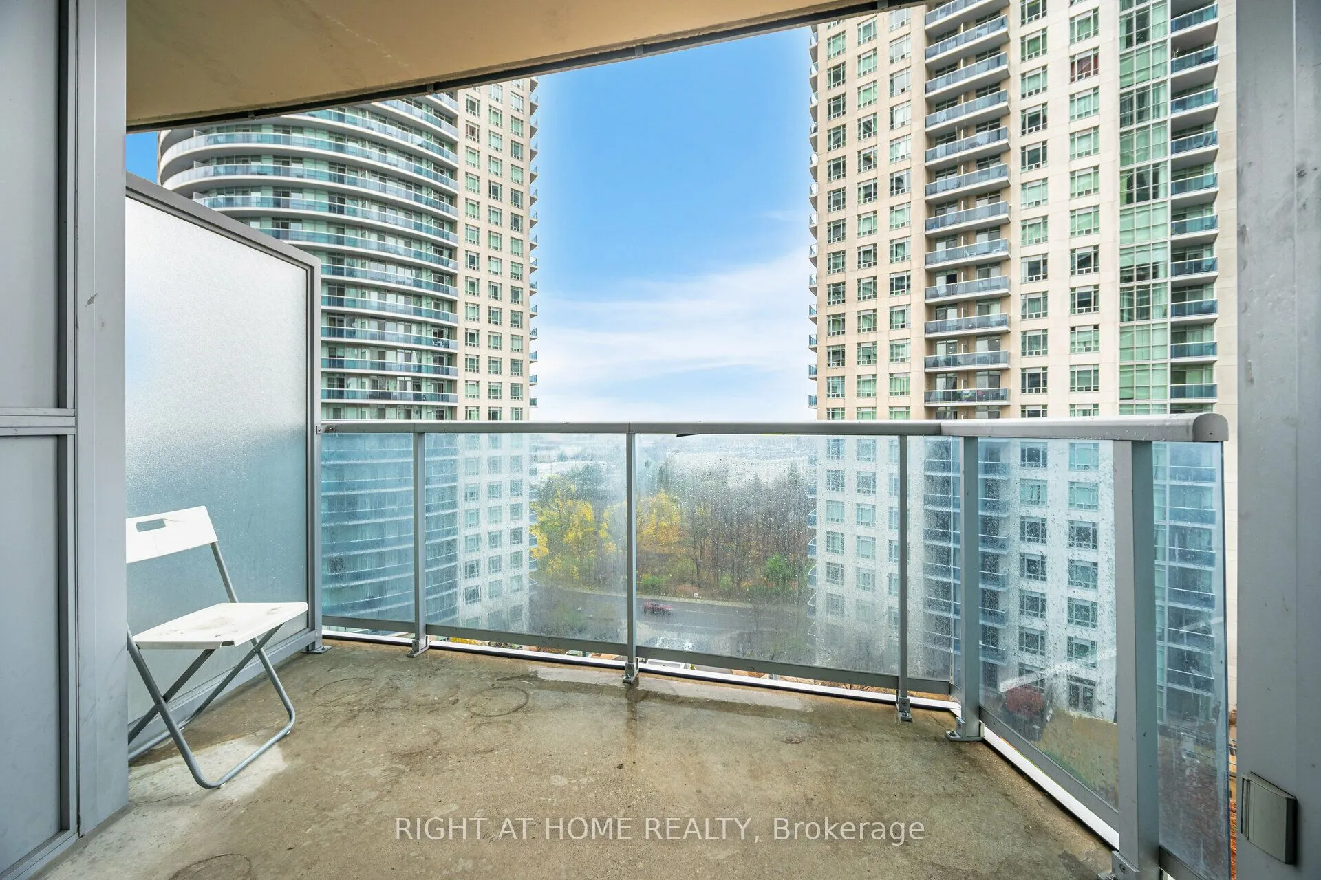 70 Absolute Avenue, #1002
