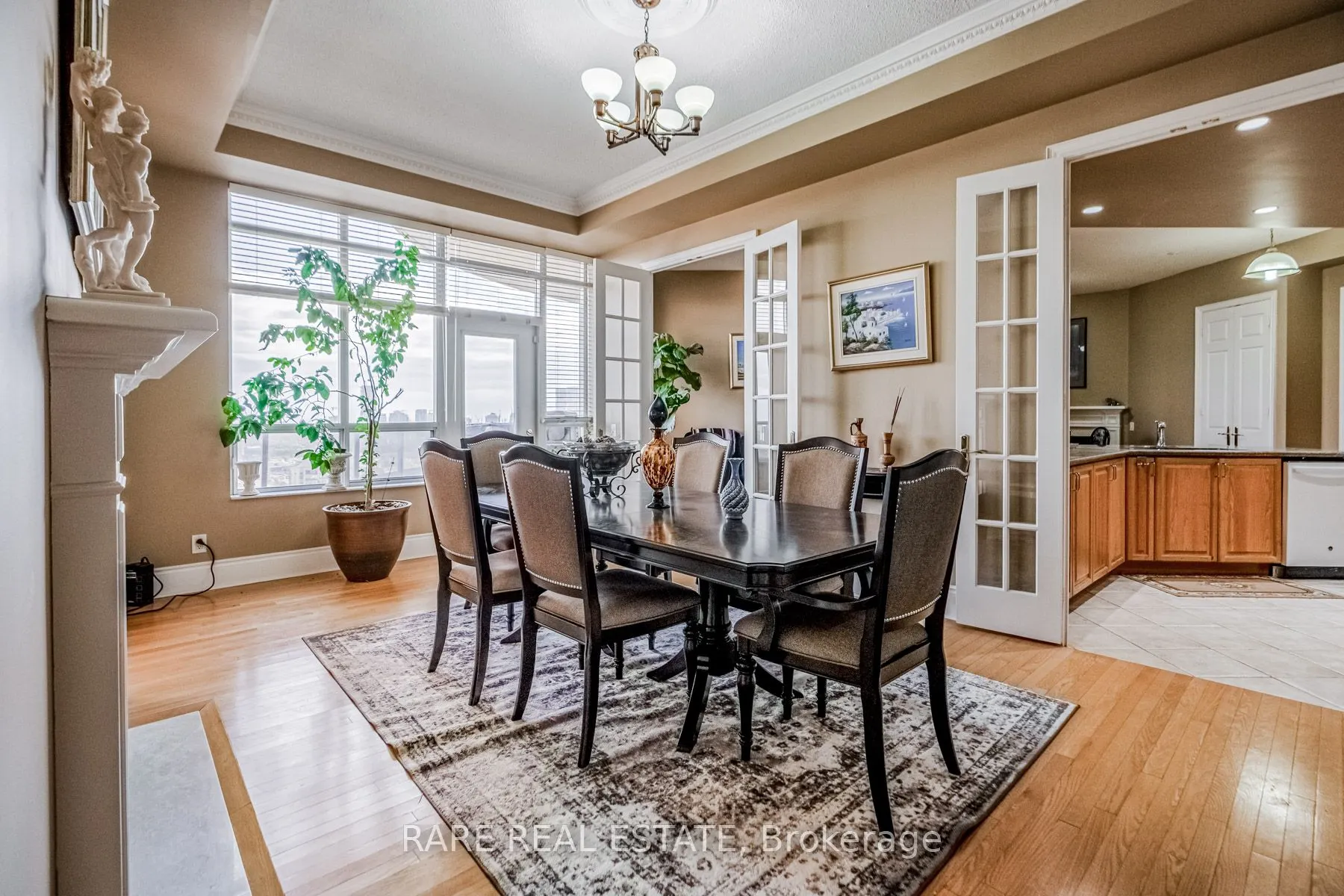 25 Kingsbridge Garden Circle, #TPH6