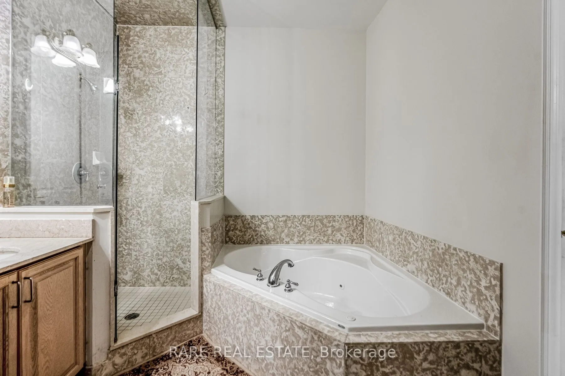 25 Kingsbridge Garden Circle, #TPH6