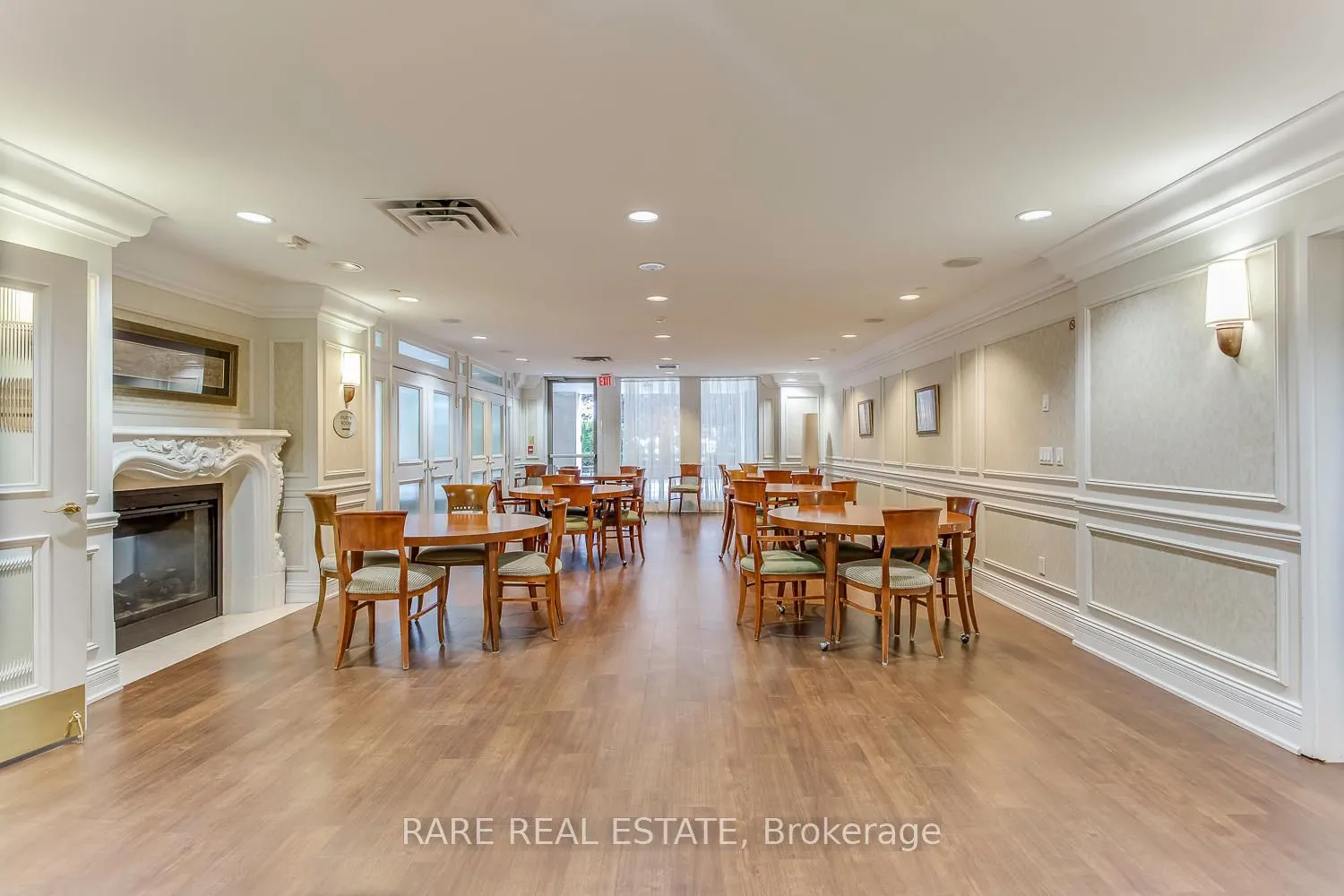 25 Kingsbridge Garden Circle, #TPH6