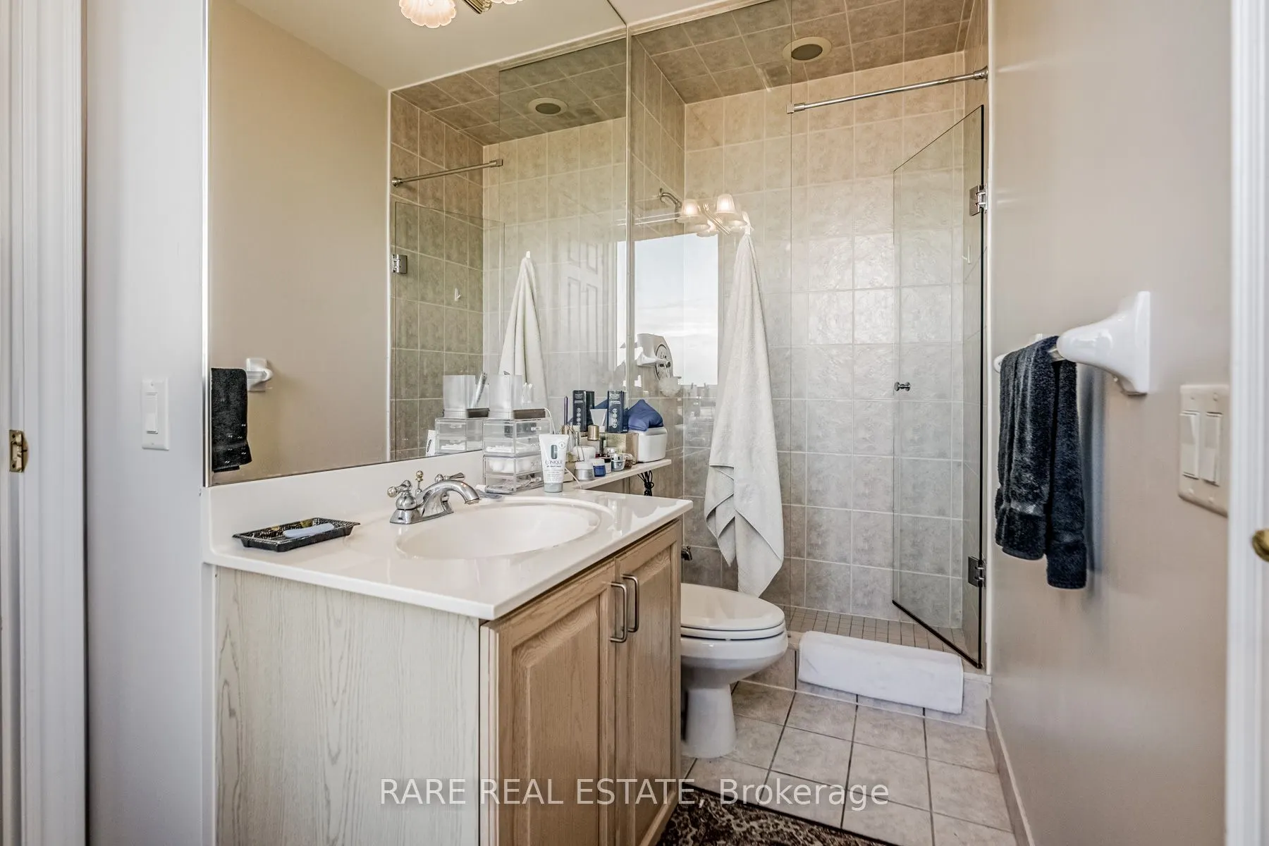 25 Kingsbridge Garden Circle, #TPH6