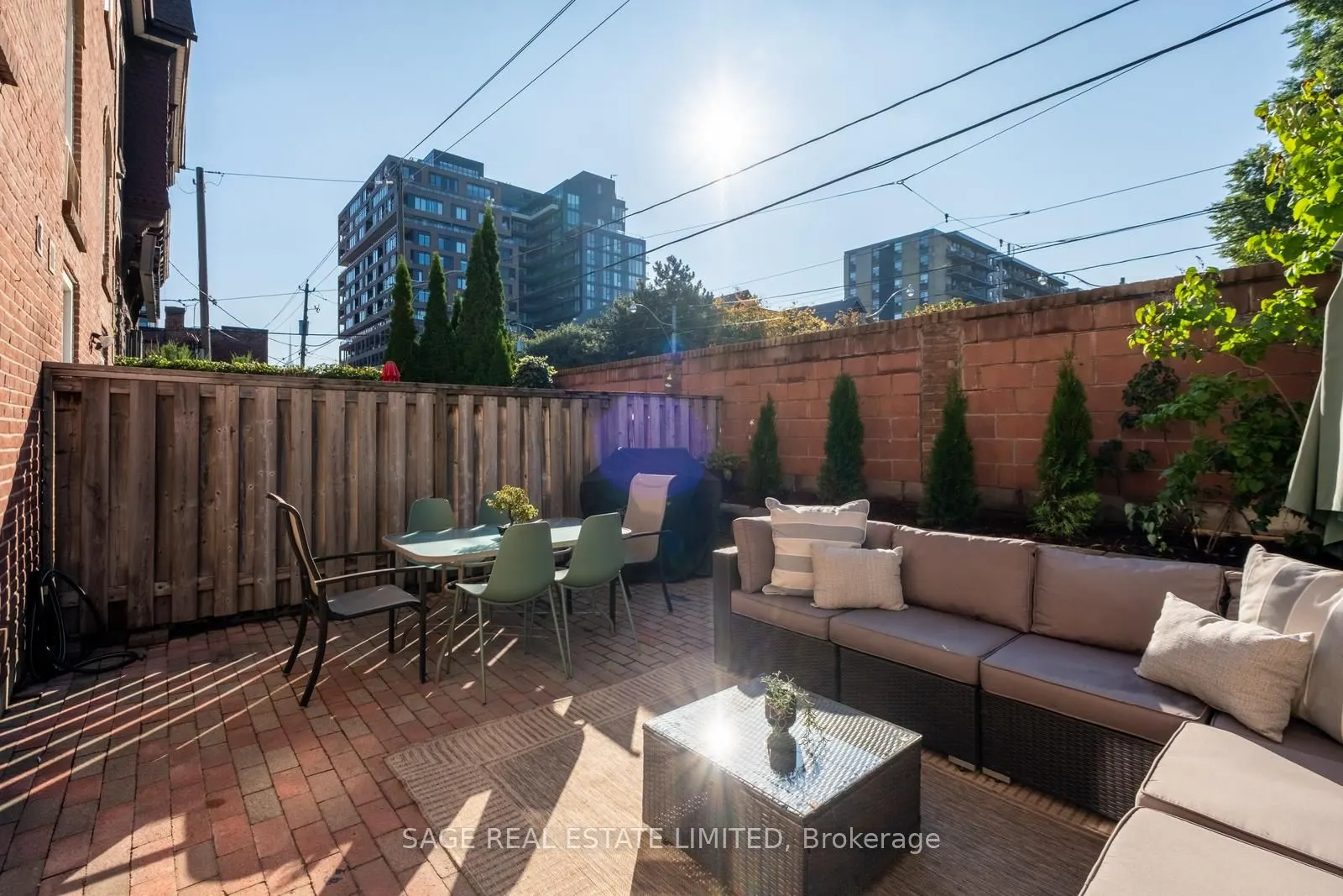 1250 King Street W, #21