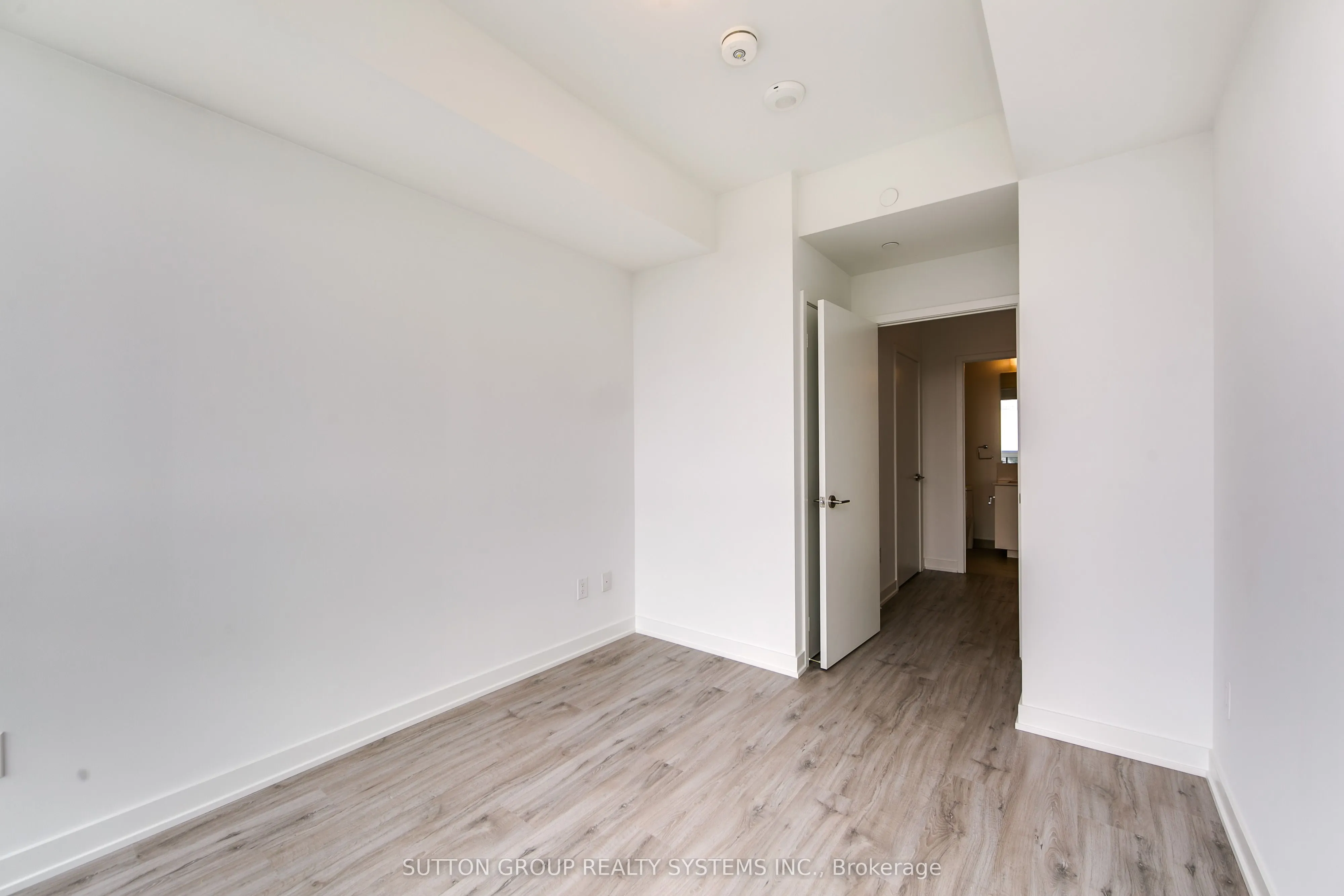 3005 Pine Glen Road, #612