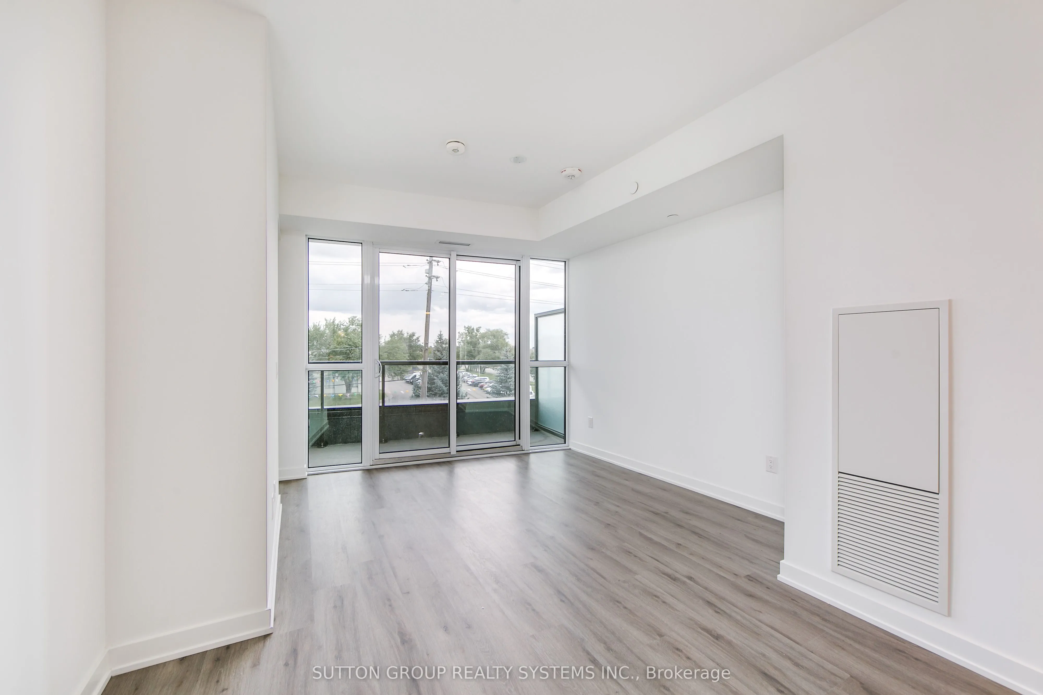 3005 Pine Glen Road, #204