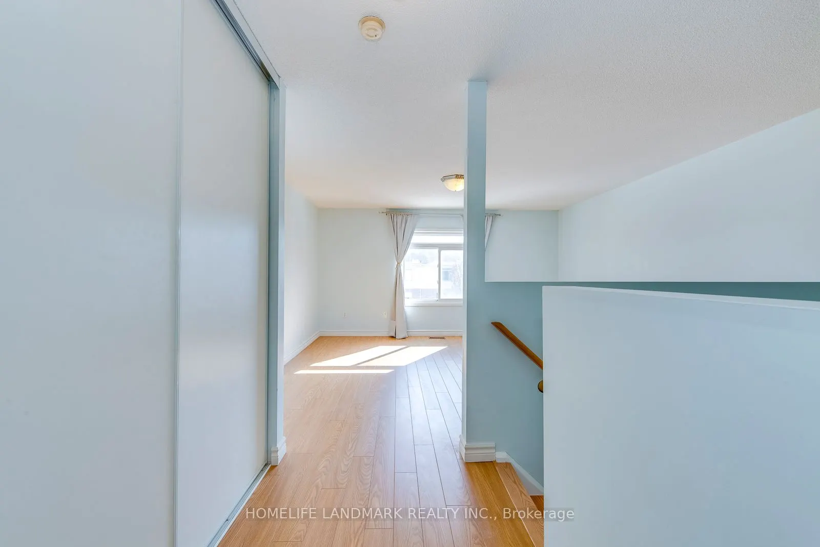 1050 Bristol Road W, #123