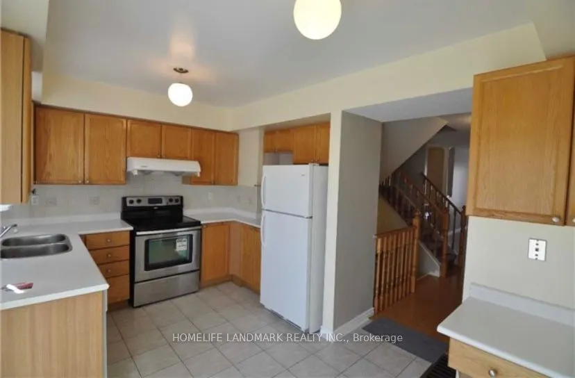 1050 Bristol Road W, #123