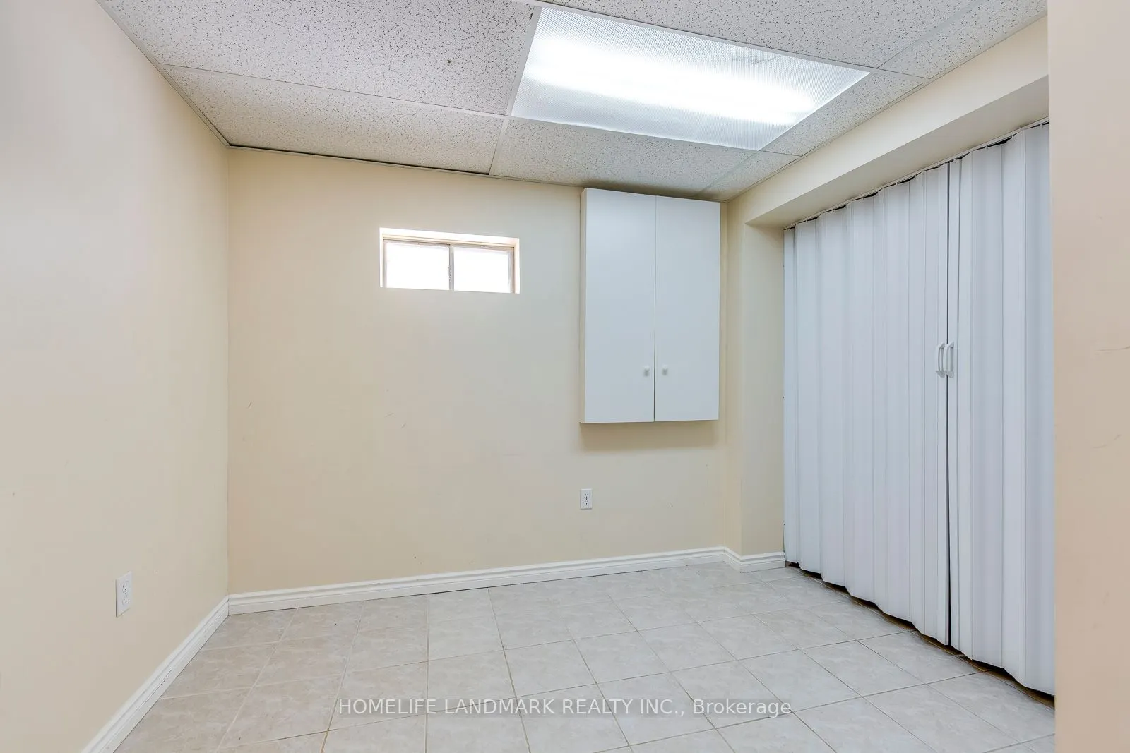 1050 Bristol Road W, #123