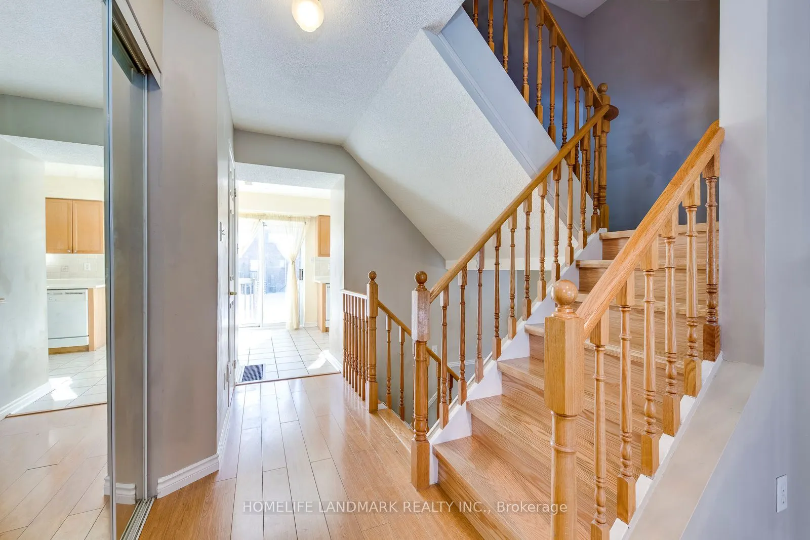 1050 Bristol Road W, #123