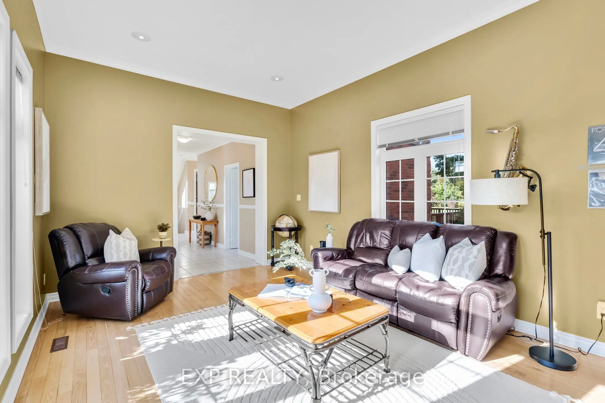 7 Forest Ridge Crescent