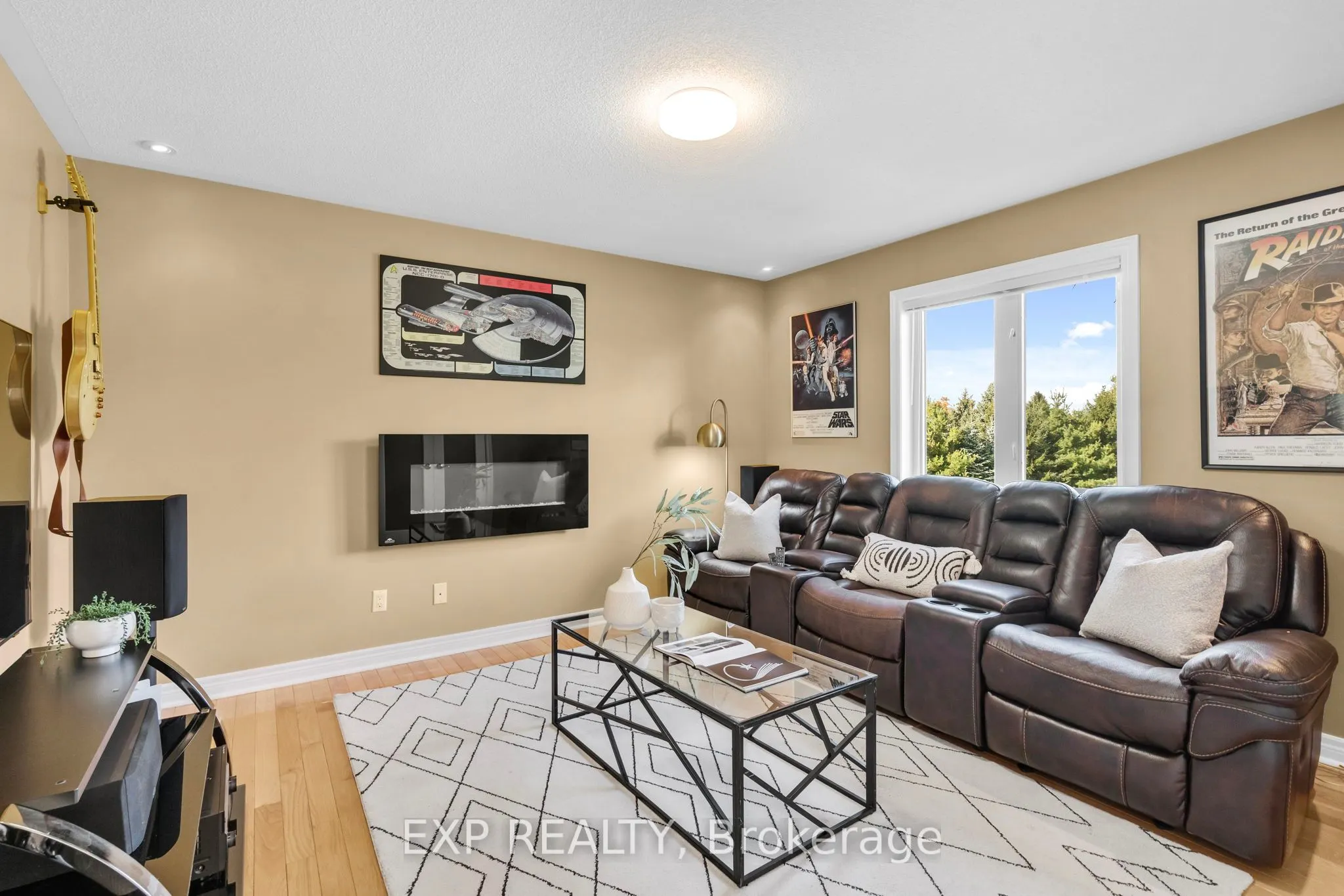 7 Forest Ridge Crescent