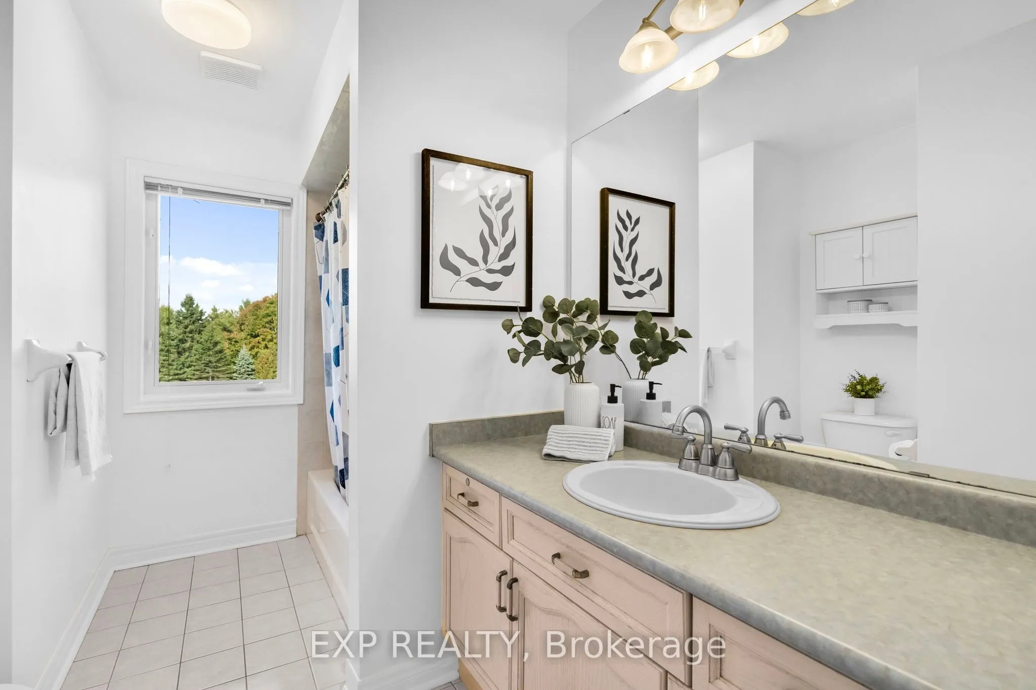 7 Forest Ridge Crescent