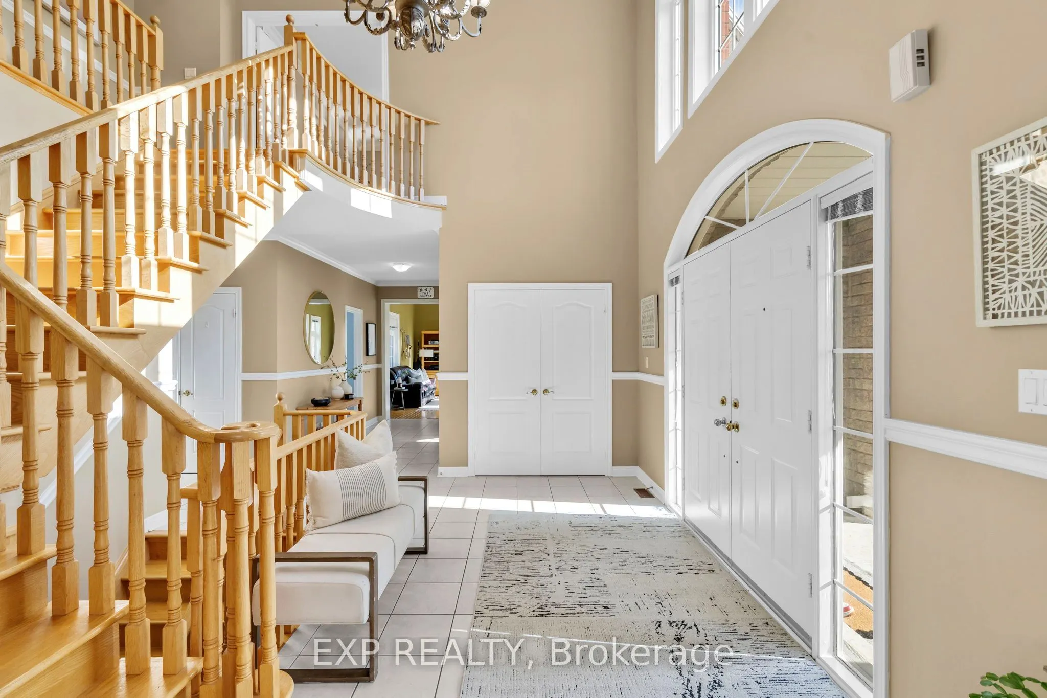 7 Forest Ridge Crescent