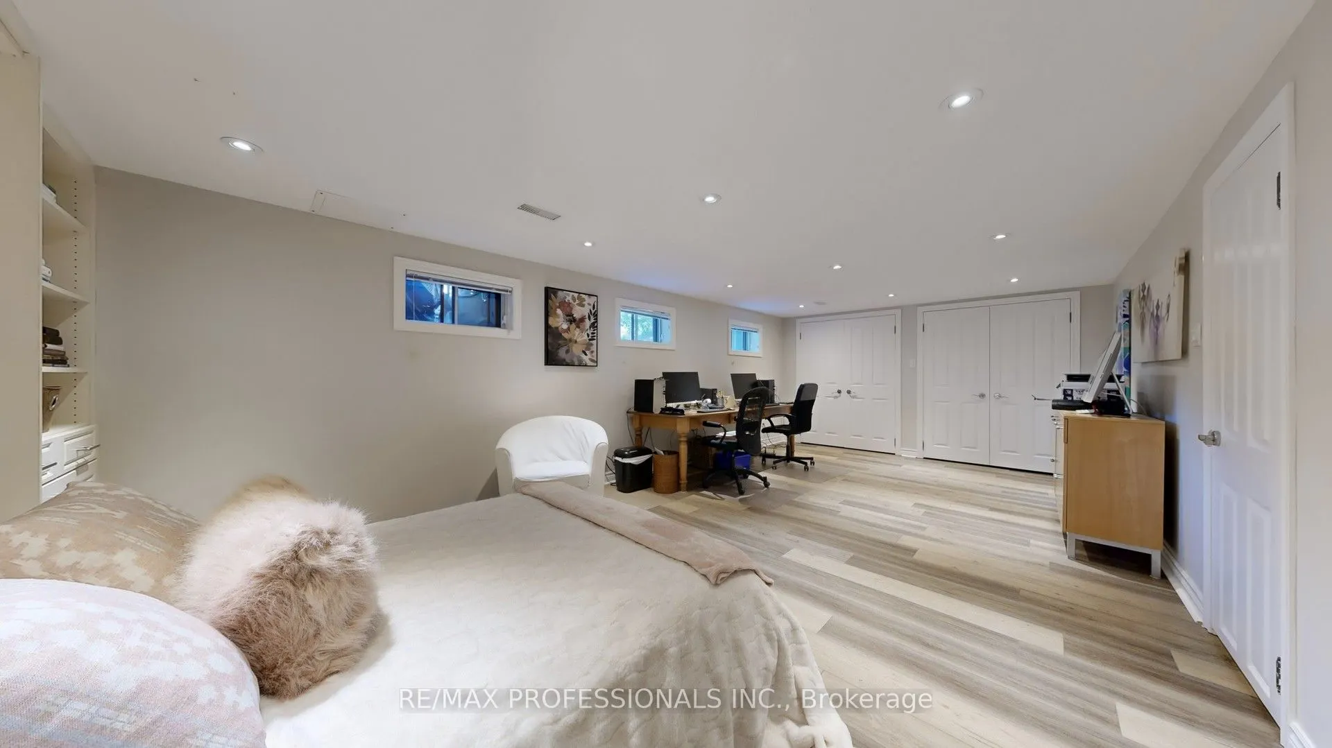 84 North Heights Road