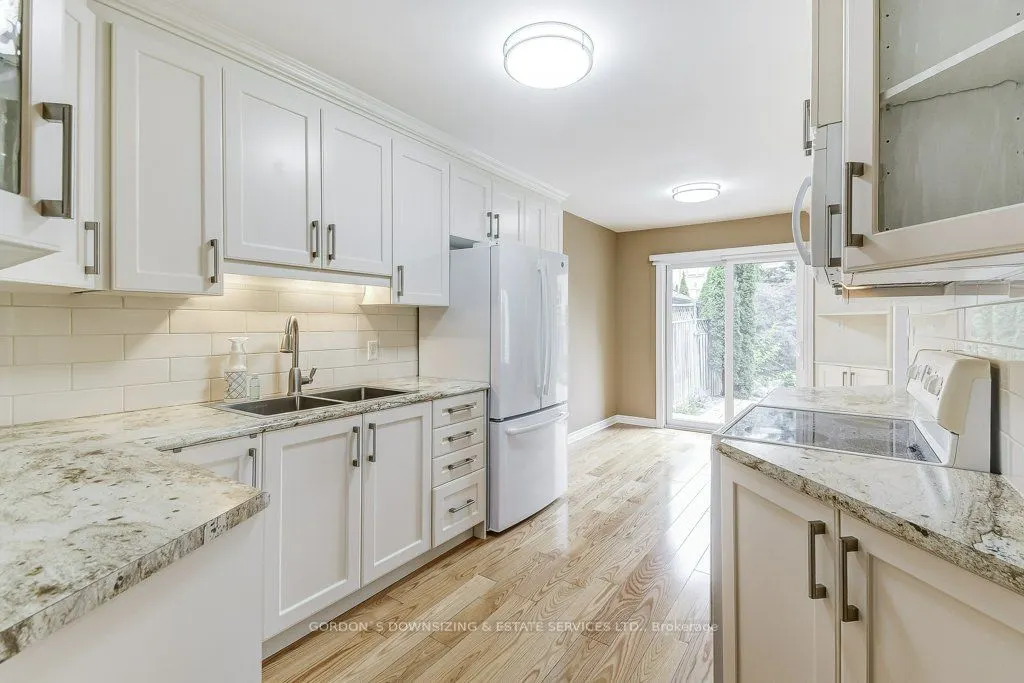 4114 Foxwood Drive