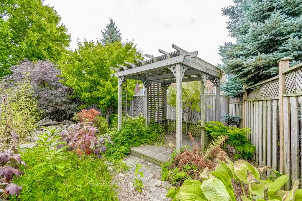4114 Foxwood Drive