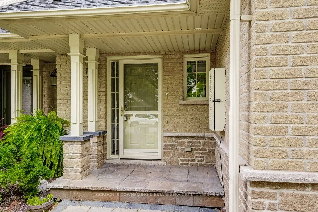 4114 Foxwood Drive