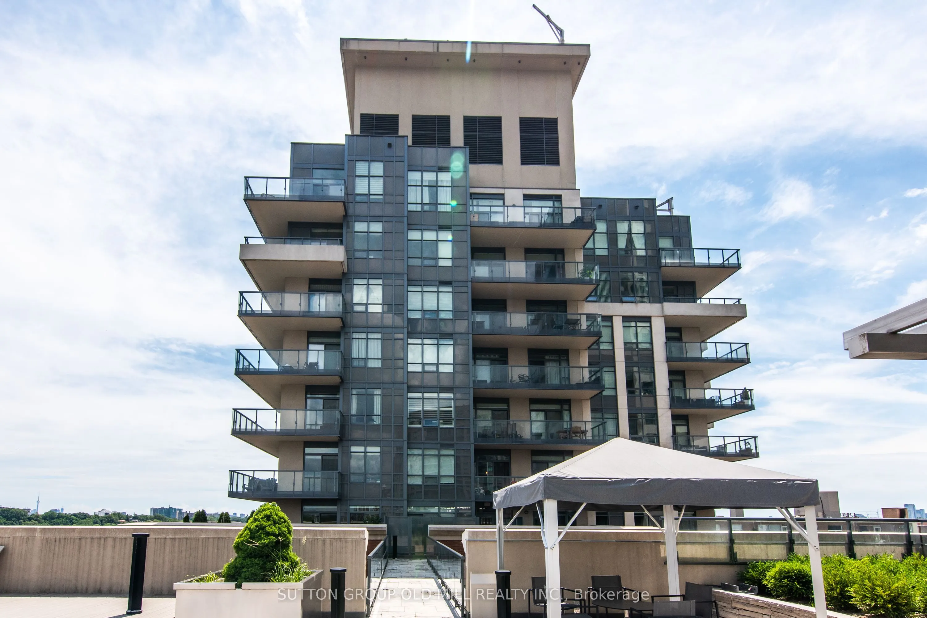 35 Fontenay Court, #1205