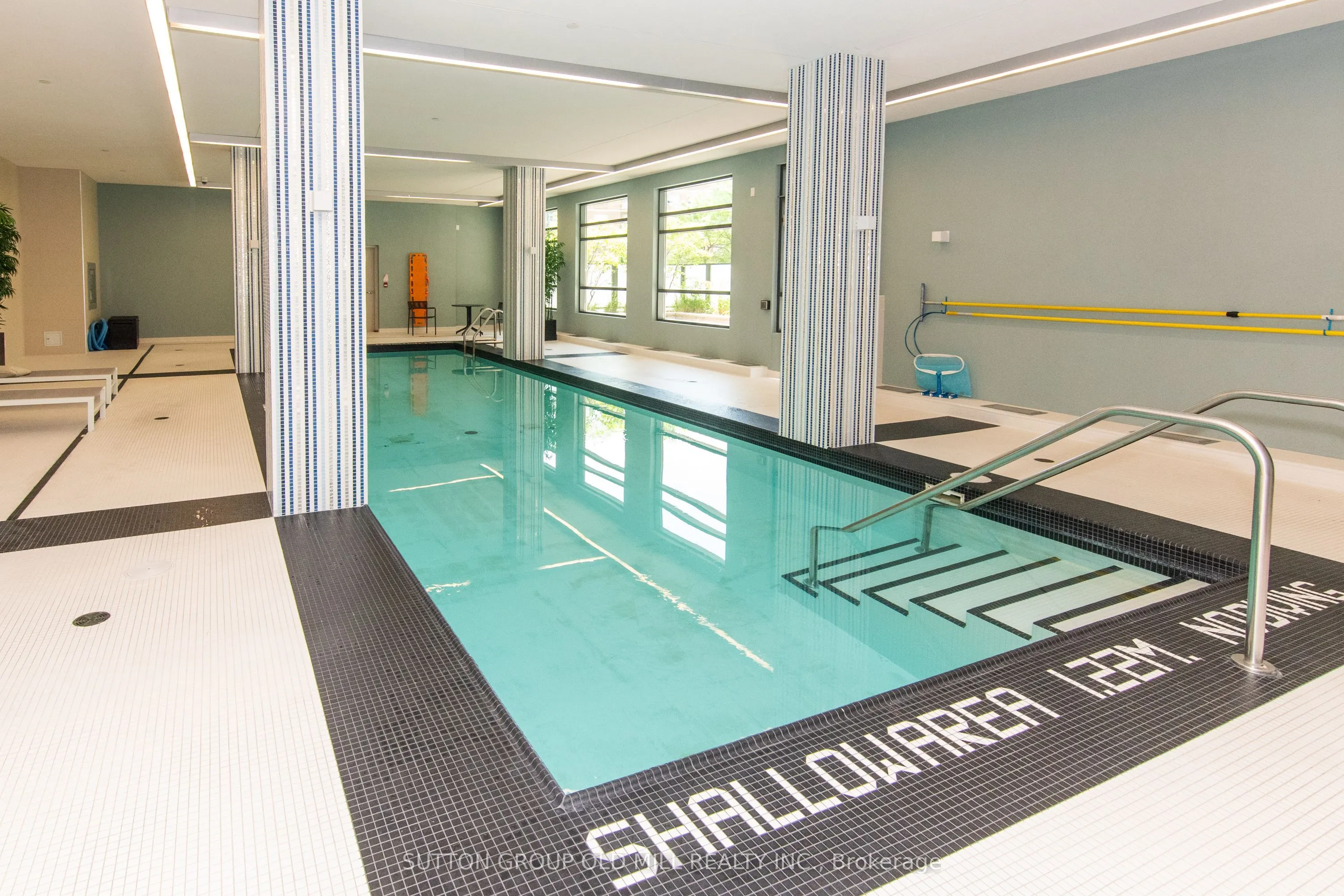 35 Fontenay Court, #1205