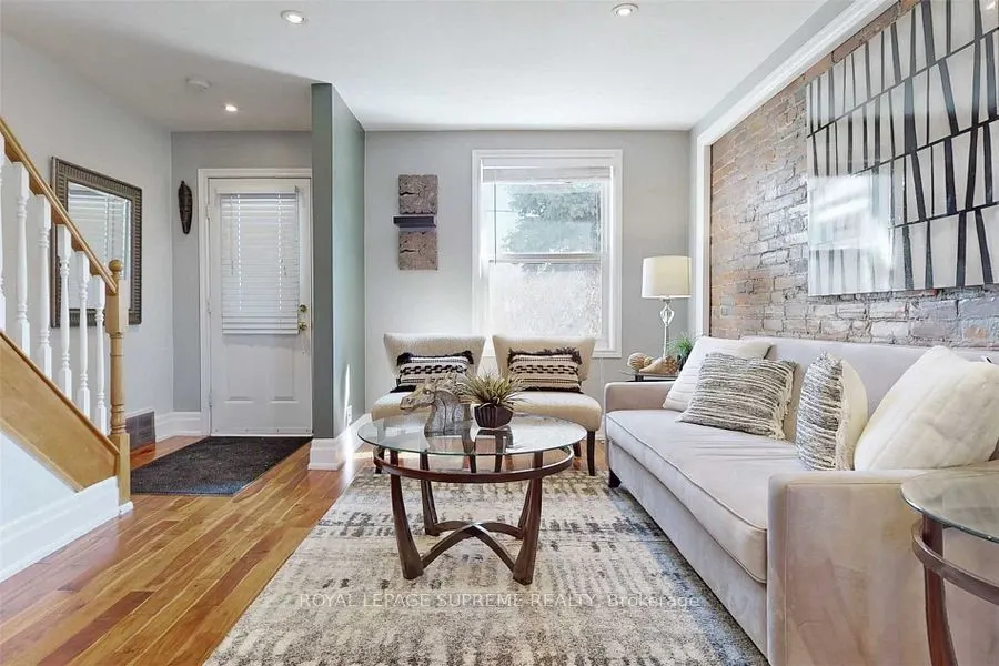 216 Silverthorn Avenue, #Main & Second Floor