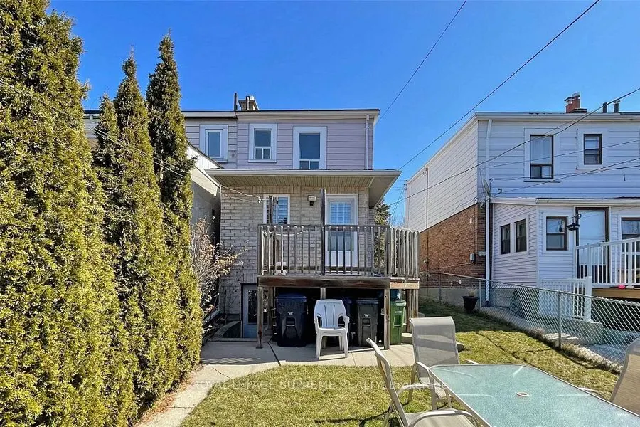 216 Silverthorn Avenue, #Main & Second Floor