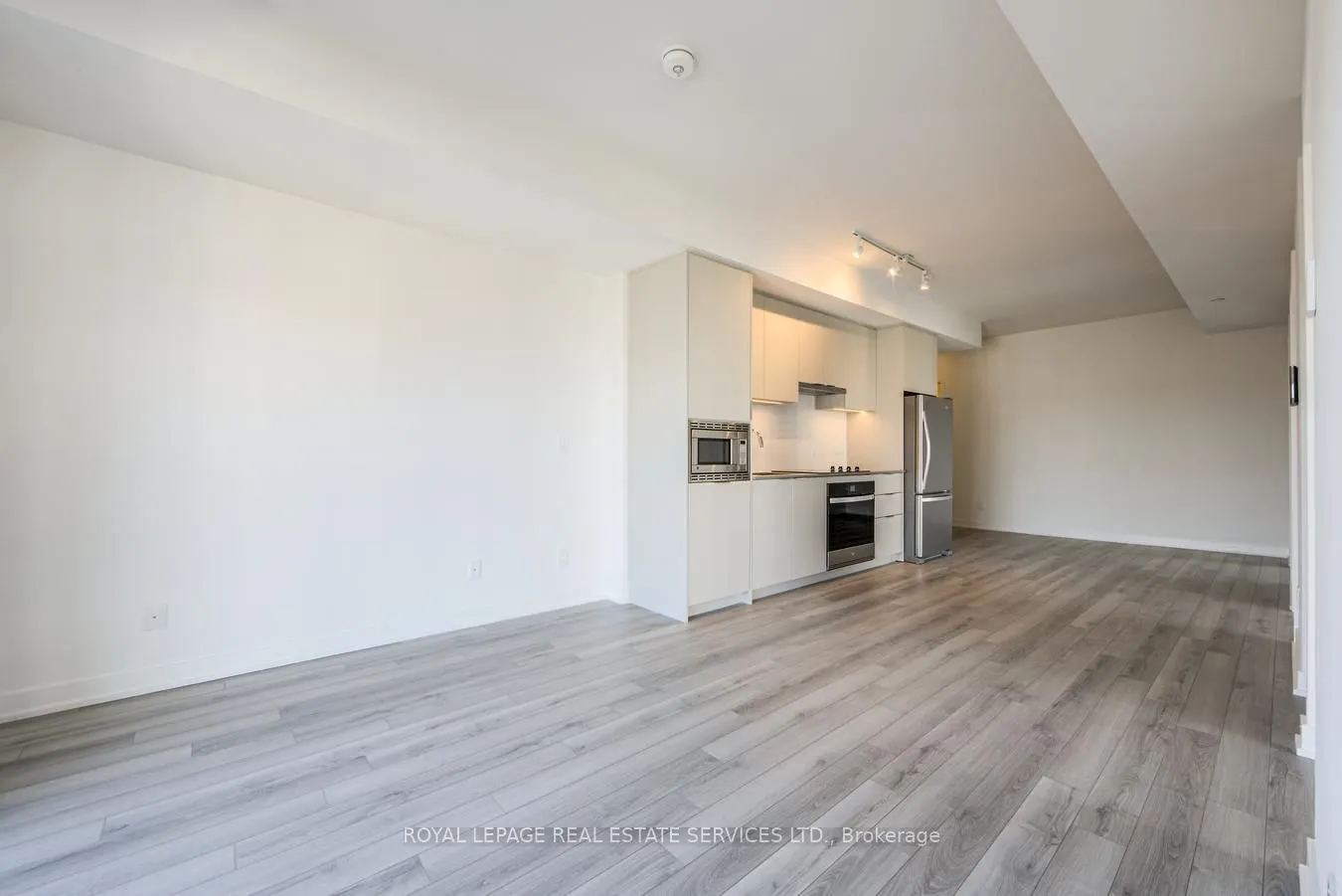 3079 Trafalgar Road, #508