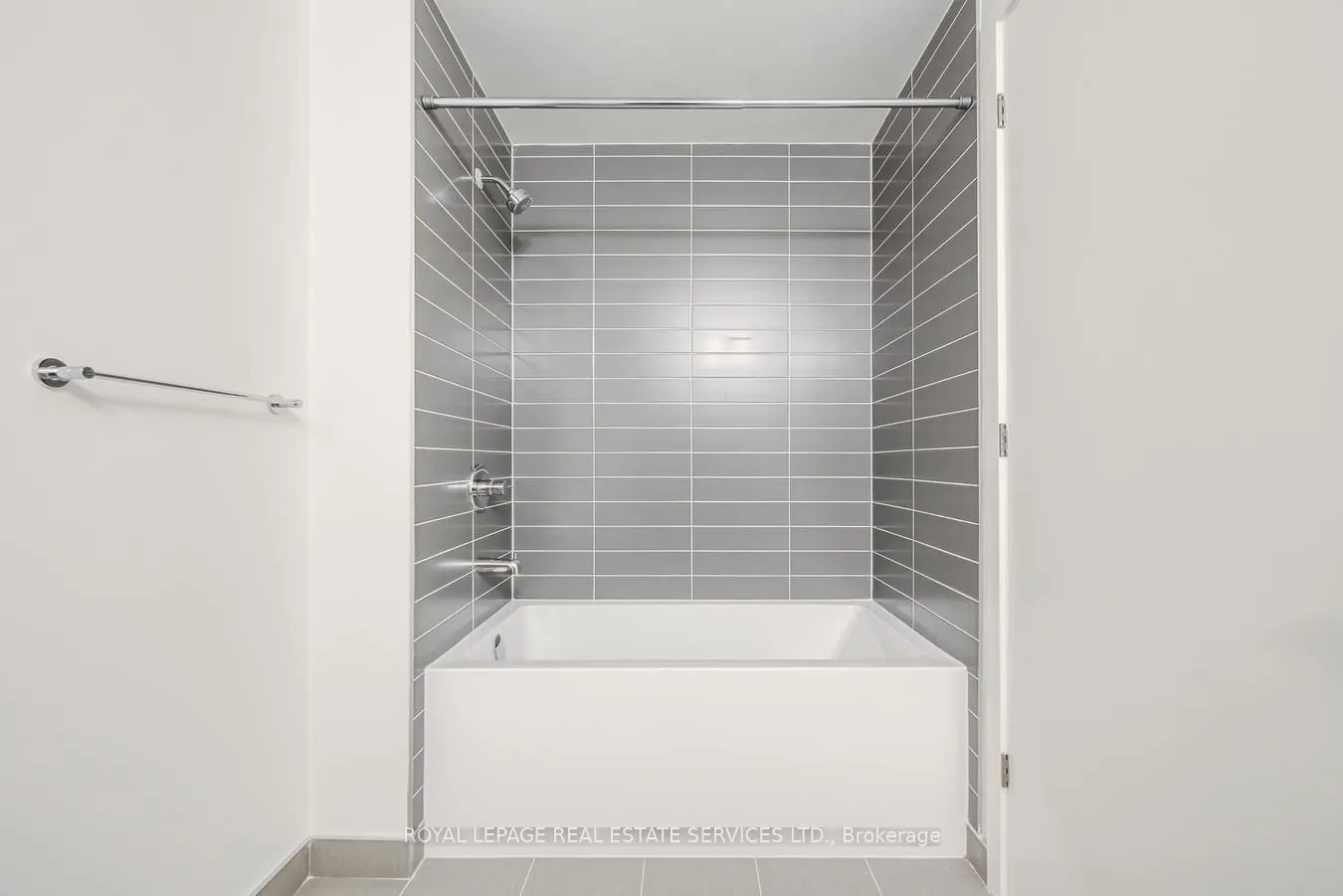 3079 Trafalgar Road, #508