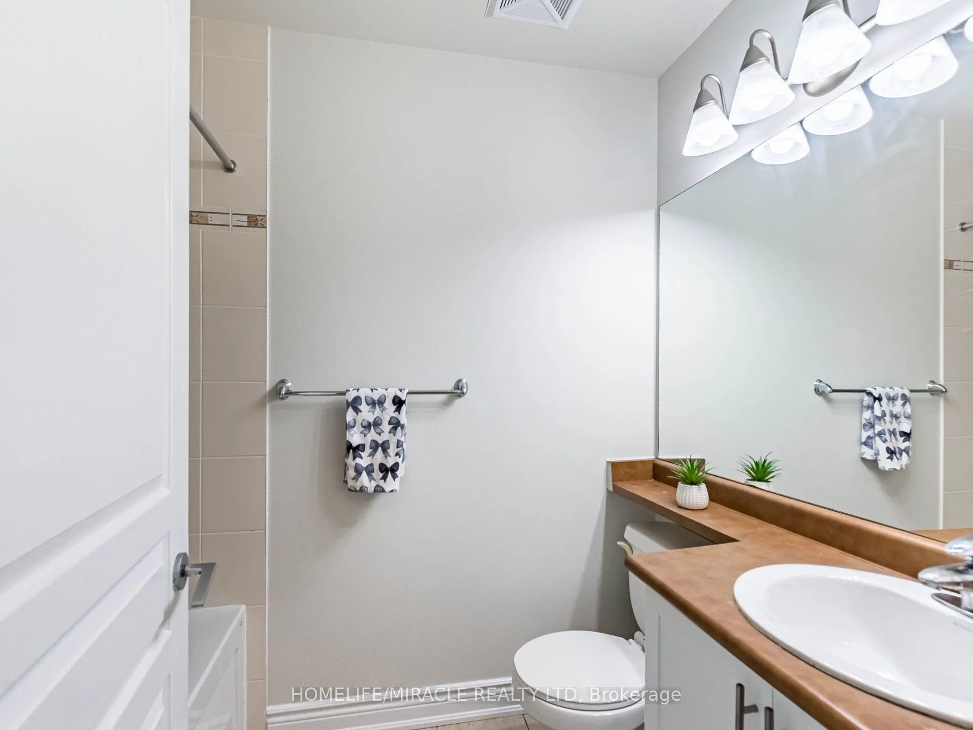 3515 Kariya Drive, #3107