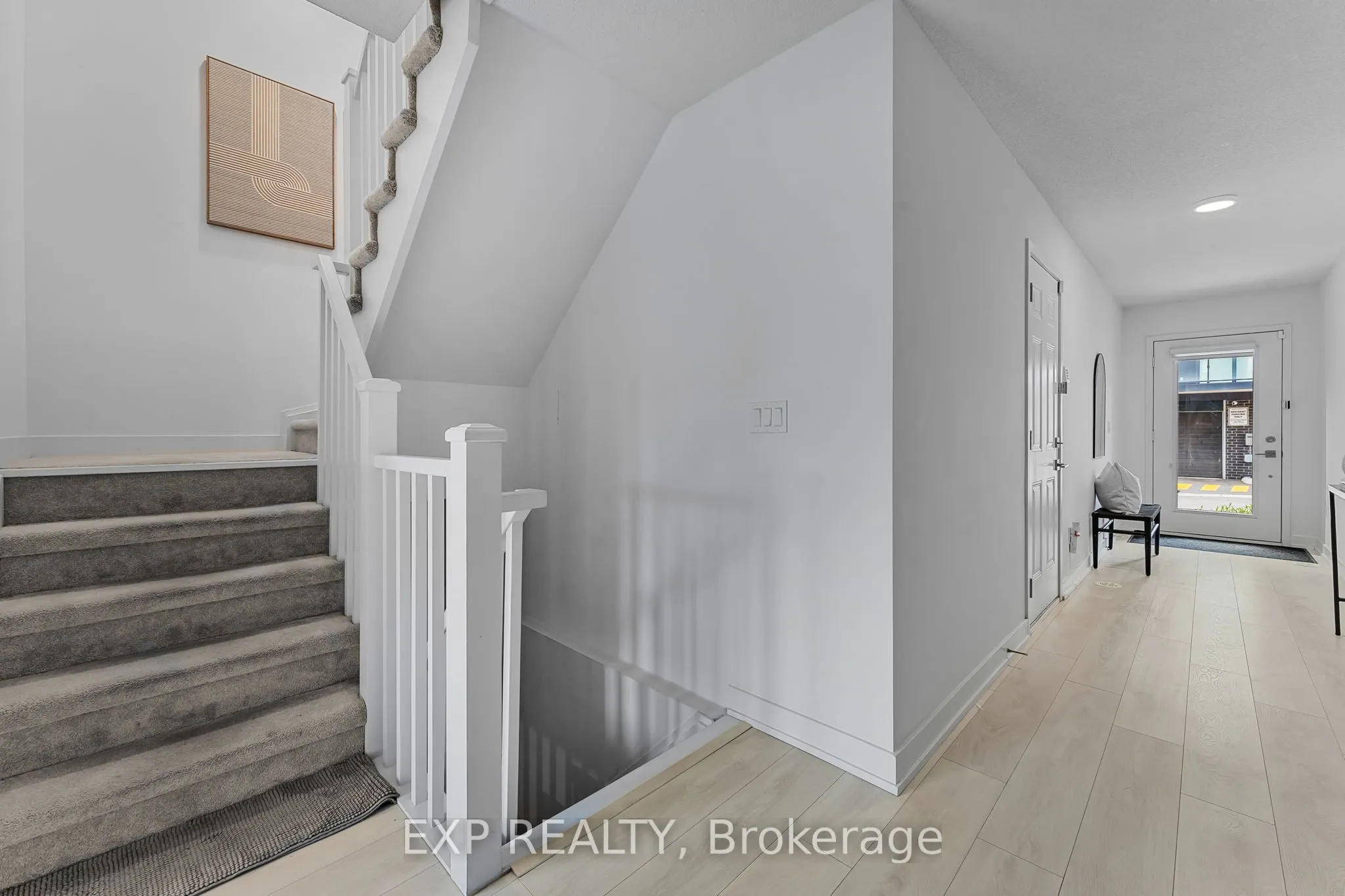 1121 Cooke Boulevard, #90