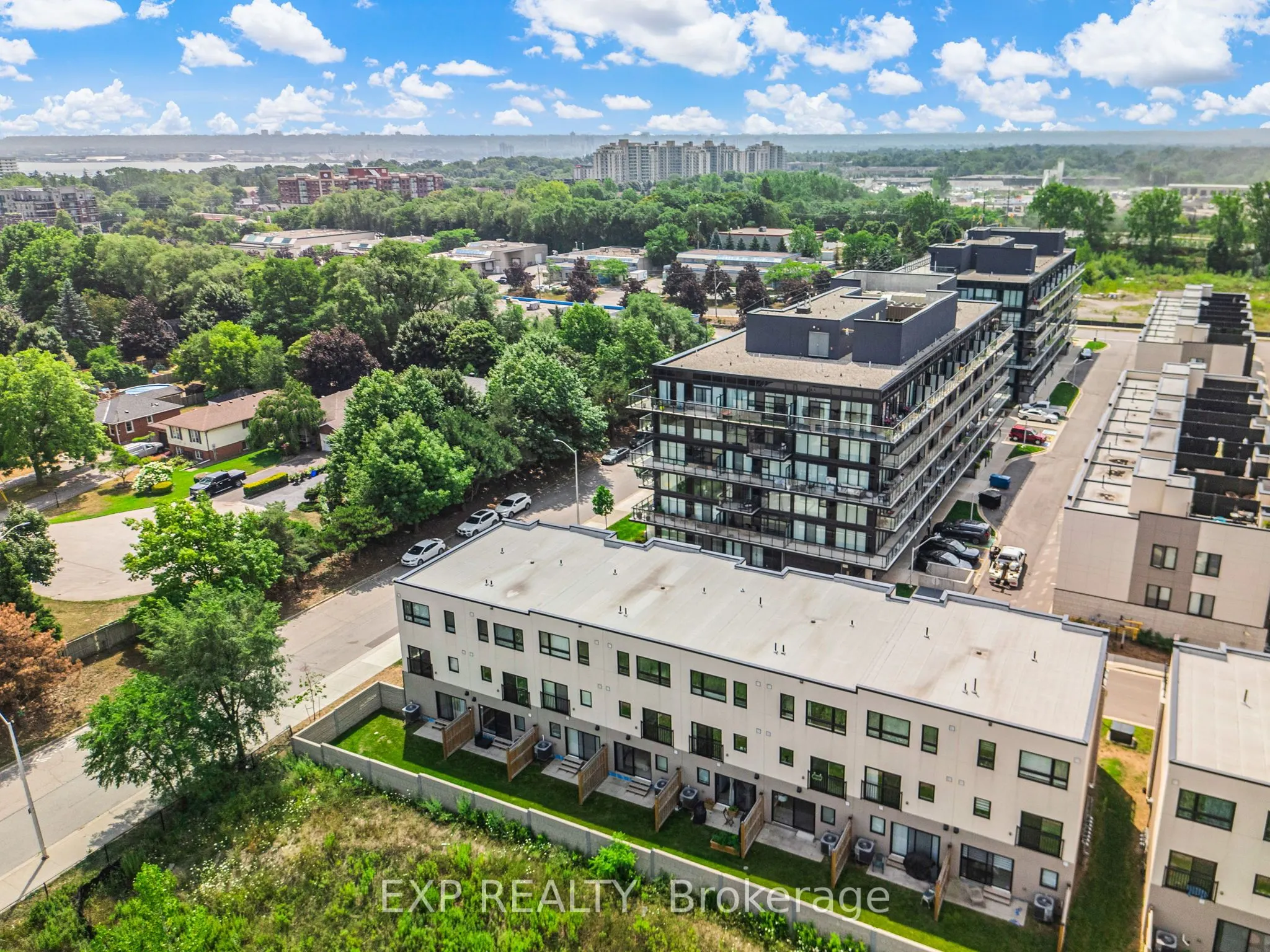 1121 Cooke Boulevard, #90