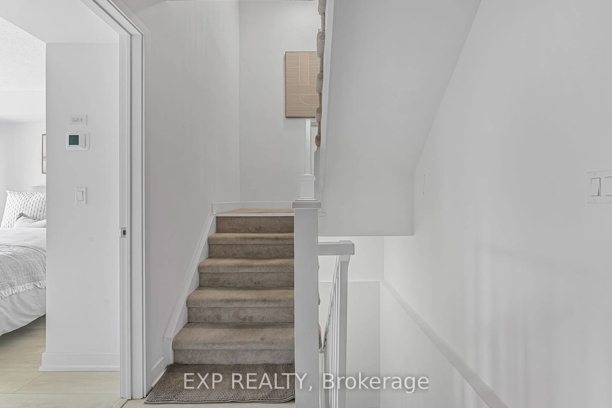 1121 Cooke Boulevard, #90