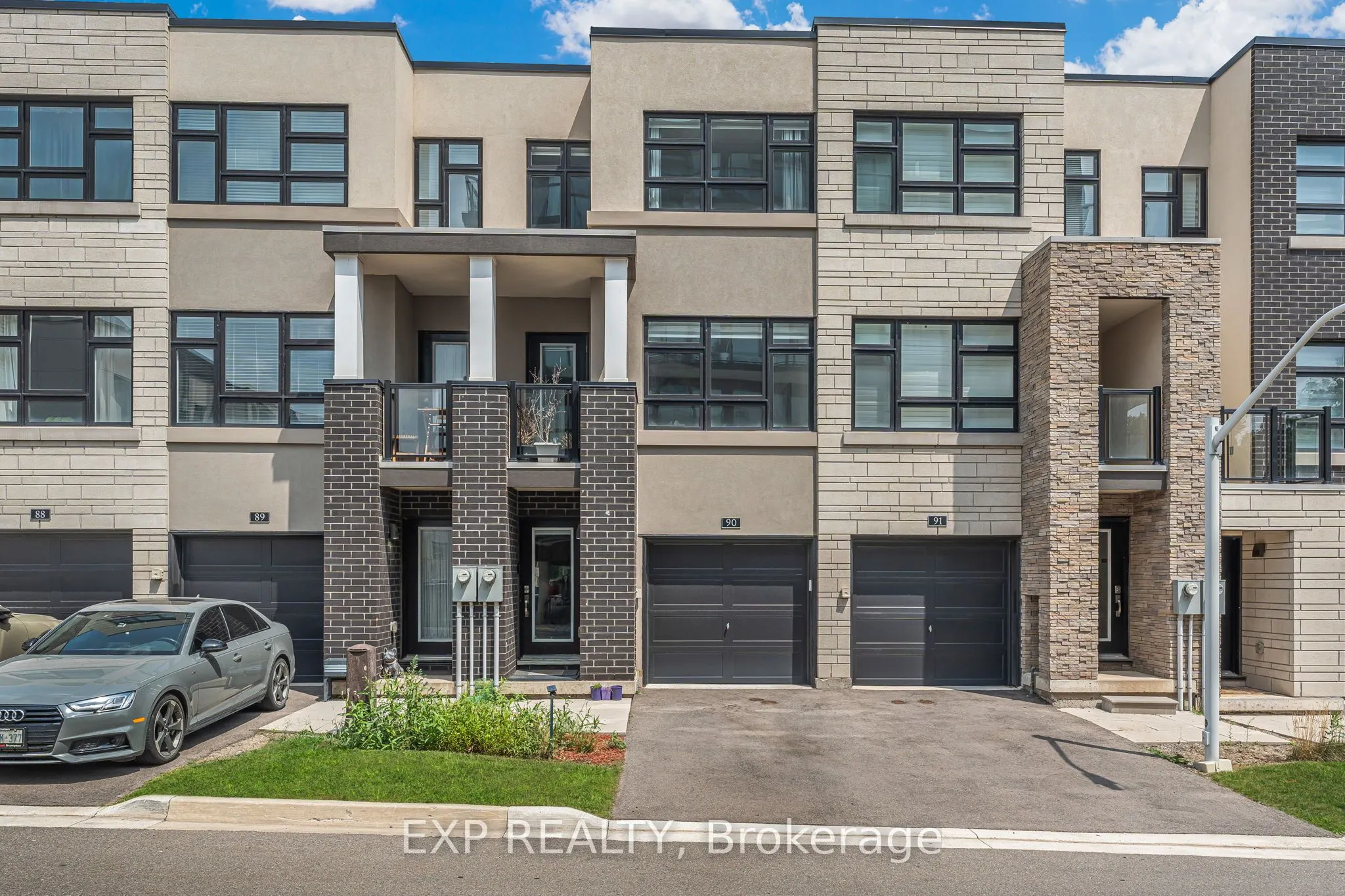 1121 Cooke Boulevard, #90